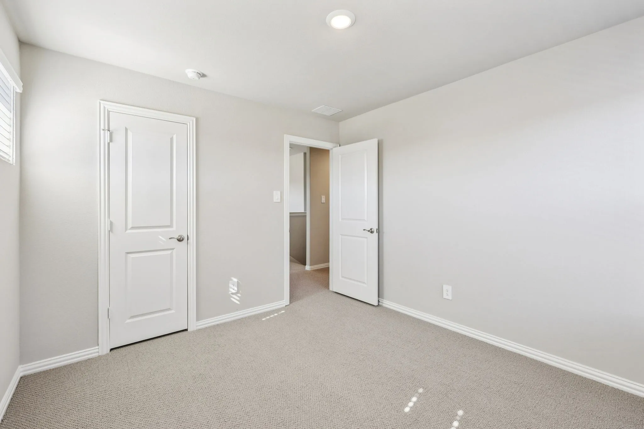 Photo is not of the actual home, but is an inspirational photo of builder’s model home and may depict options, furnishings, and/or decorator features that are not included.