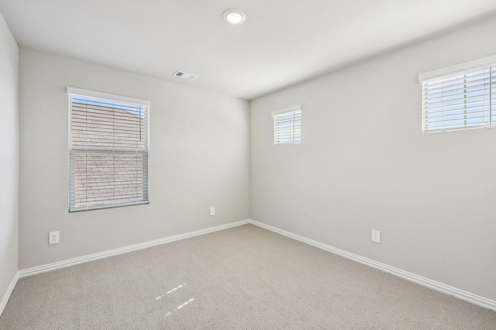 Photo is not of the actual home, but is an inspirational photo of builder’s model home and may depict options, furnishings, and/or decorator features that are not included.