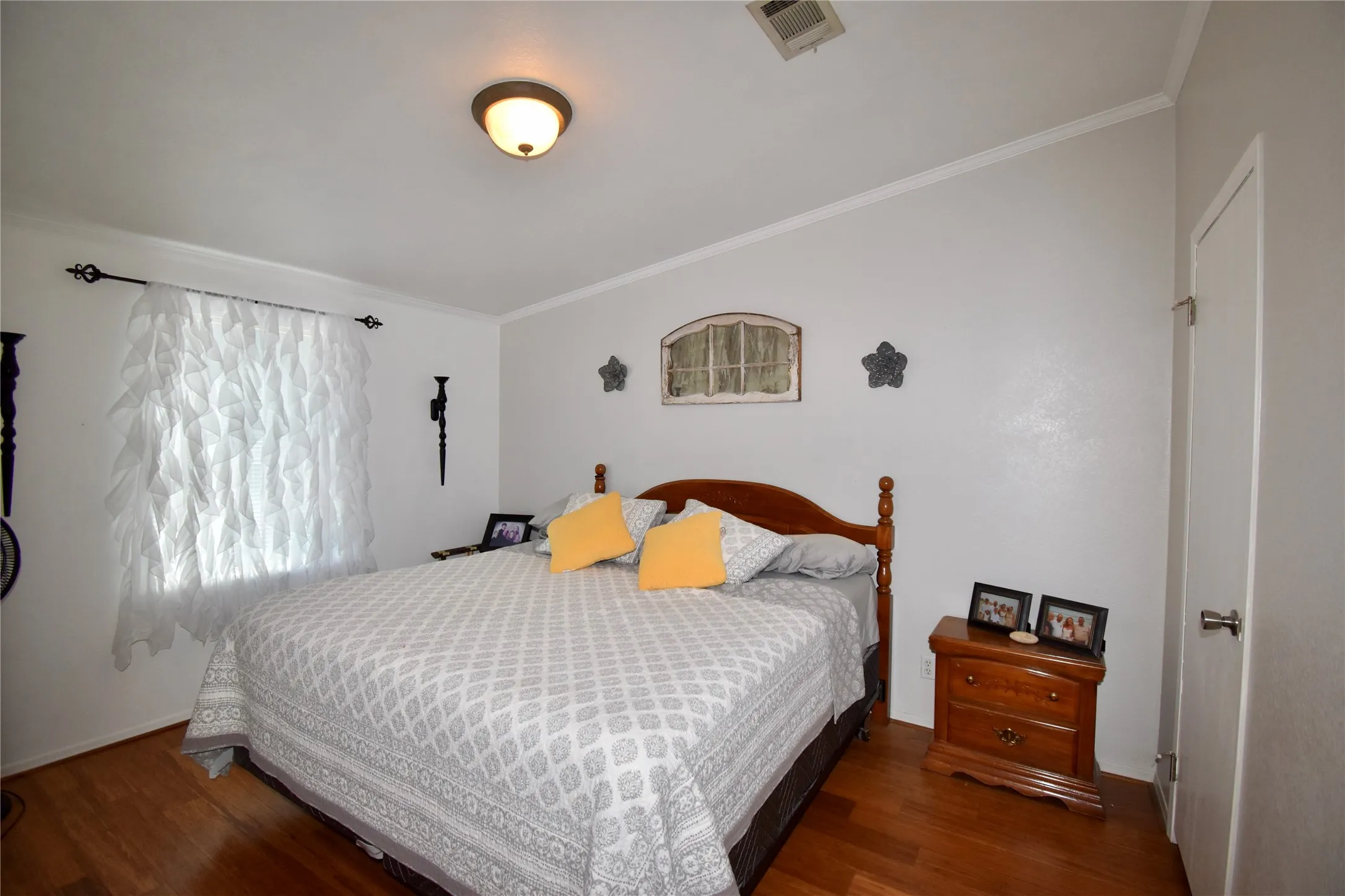 Single Family Residence For Sale in Mc Culloch County , 159 Private Road 939, Brady, Texas 76825, 4 Bedroom, 3 Bathroom, 2 Garage spaces, 2,300 Sqft, built in 2006, mls#21295694, Real Estate Agent in Brady, Homes For Sale in Mc Culloch county, Homes For Sale in Brady, Realtor in Brady Texas, Real Estate Brokerage Independent Realty Texas, Luminita Cordes Realtor