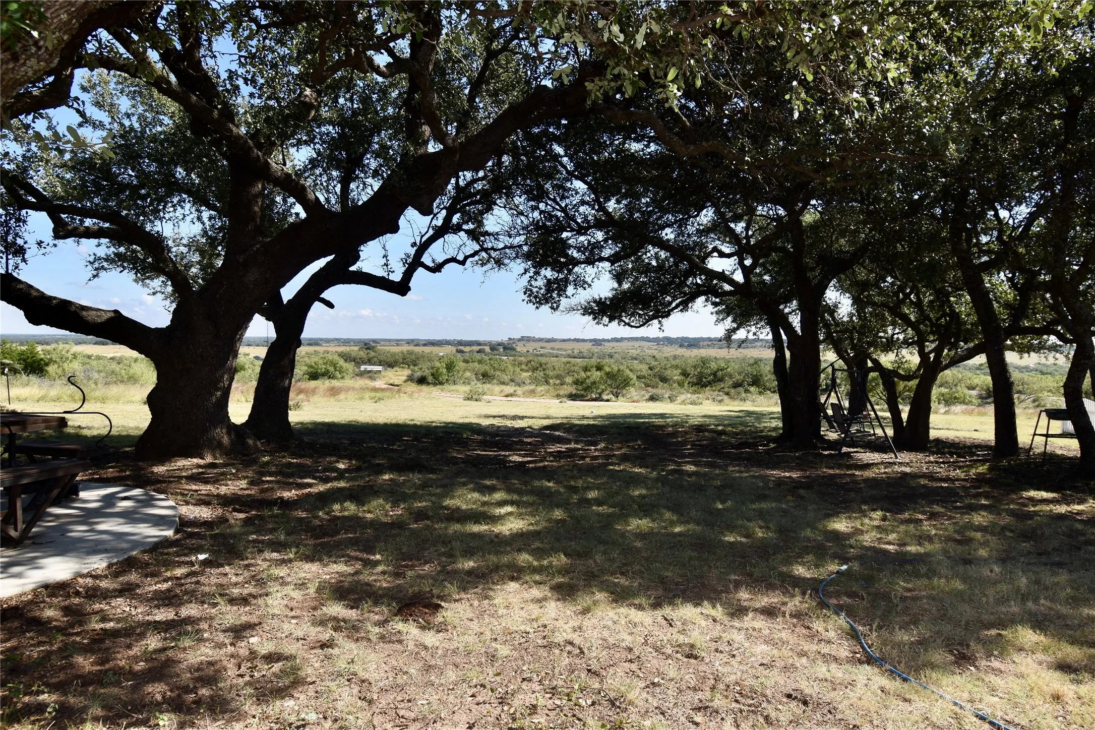 Single Family Residence For Sale in Mc Culloch County , 159 Private Road 939, Brady, Texas 76825, 4 Bedroom, 3 Bathroom, 2 Garage spaces, 2,300 Sqft, built in 2006, mls#21295694, Real Estate Agent in Brady, Homes For Sale in Mc Culloch county, Homes For Sale in Brady, Realtor in Brady Texas, Real Estate Brokerage Independent Realty Texas, Luminita Cordes Realtor