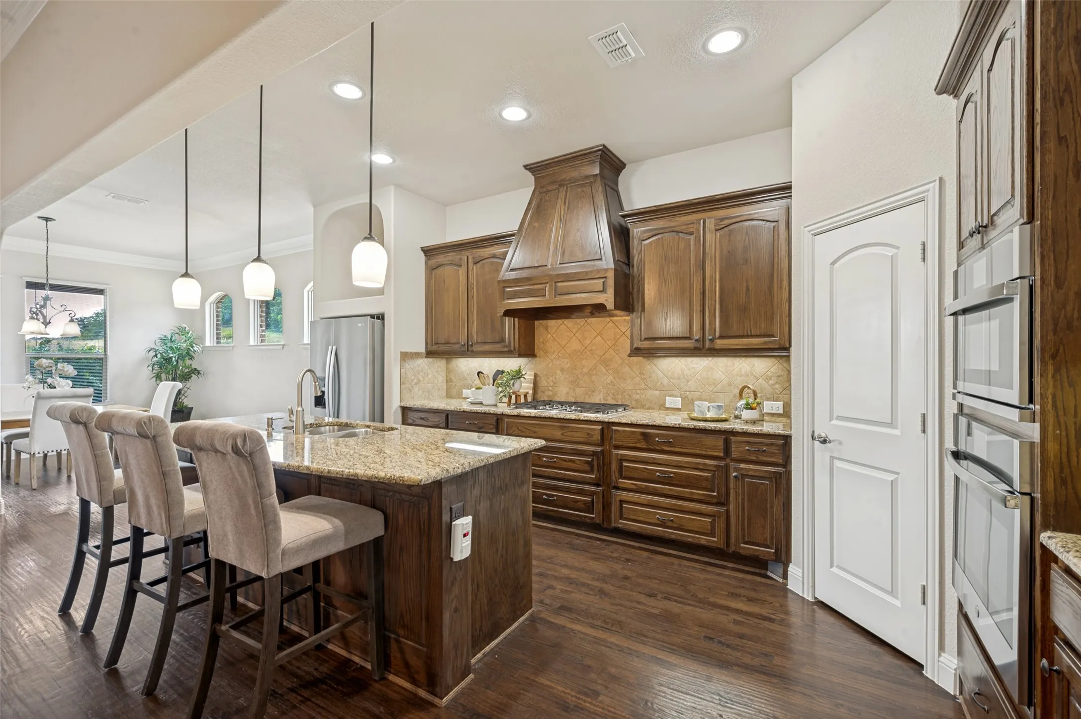 Single Family Residence For Sale in Denton County , 3604 Tuscan Hills Circle, Denton, Texas 76210, 3 Bedroom, 2 Bathroom, 2 Garage spaces, 2,174 Sqft, built in 2014, mls#21271869, Real Estate Agent in Denton, Homes For Sale in Denton county, Homes For Sale in Denton, Realtor in Denton Texas, Real Estate Brokerage Independent Realty Texas, Luminita Cordes Realtor