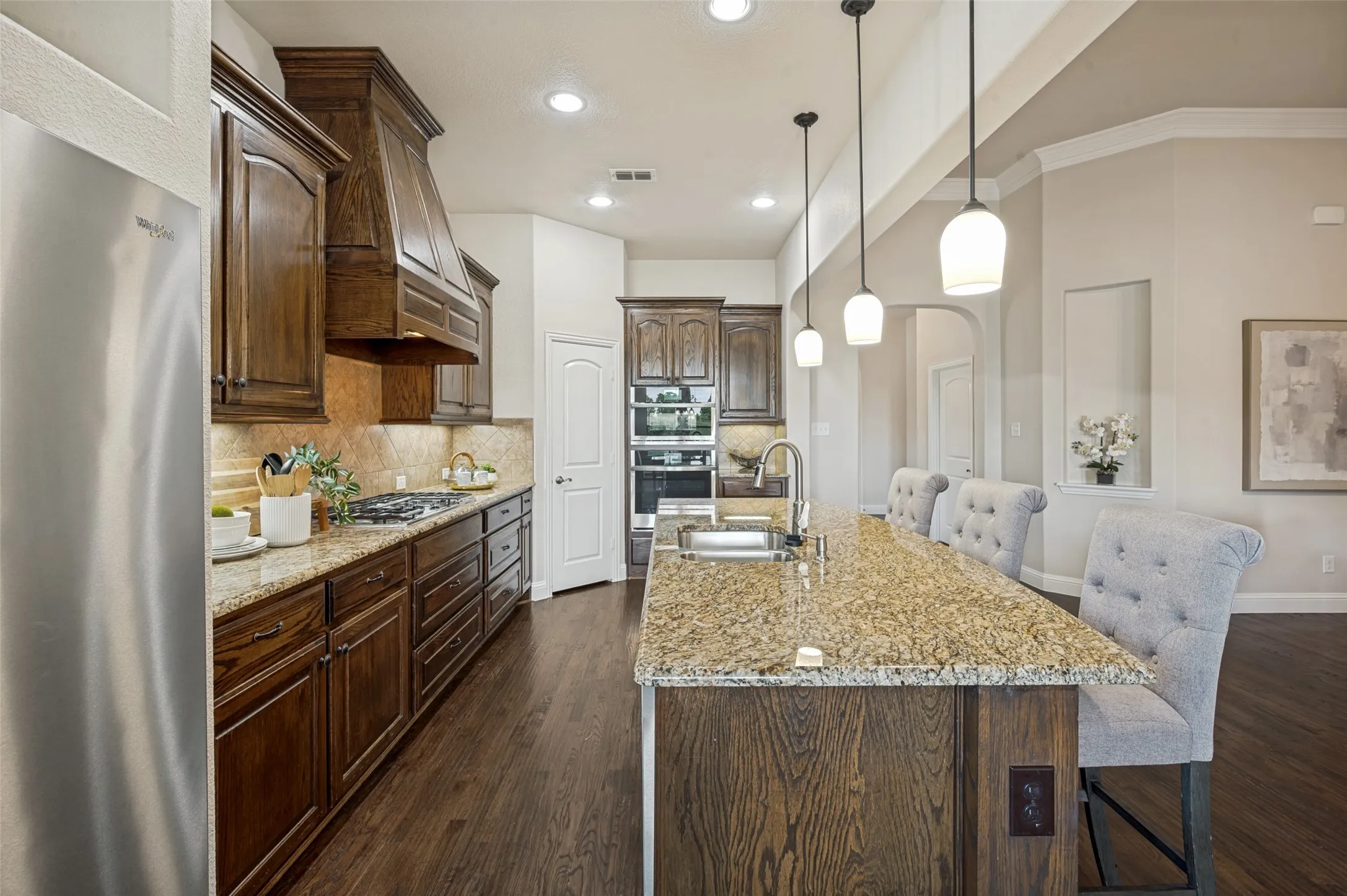 Single Family Residence For Sale in Denton County , 3604 Tuscan Hills Circle, Denton, Texas 76210, 3 Bedroom, 2 Bathroom, 2 Garage spaces, 2,174 Sqft, built in 2014, mls#21271869, Real Estate Agent in Denton, Homes For Sale in Denton county, Homes For Sale in Denton, Realtor in Denton Texas, Real Estate Brokerage Independent Realty Texas, Luminita Cordes Realtor