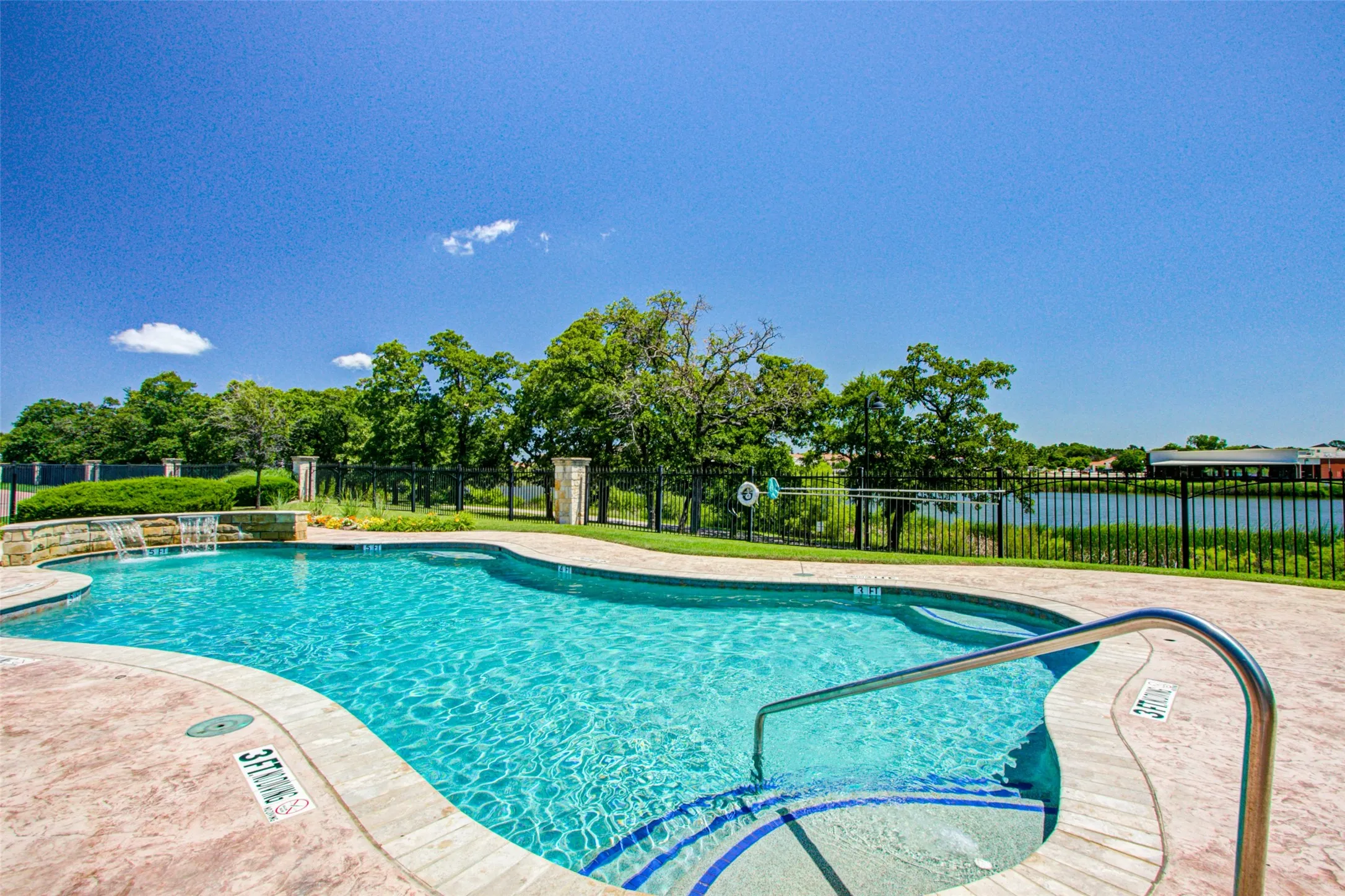 Single Family Residence For Sale in Denton County , 3604 Tuscan Hills Circle, Denton, Texas 76210, 3 Bedroom, 2 Bathroom, 2 Garage spaces, 2,174 Sqft, built in 2014, mls#21271869, Real Estate Agent in Denton, Homes For Sale in Denton county, Homes For Sale in Denton, Realtor in Denton Texas, Real Estate Brokerage Independent Realty Texas, Luminita Cordes Realtor