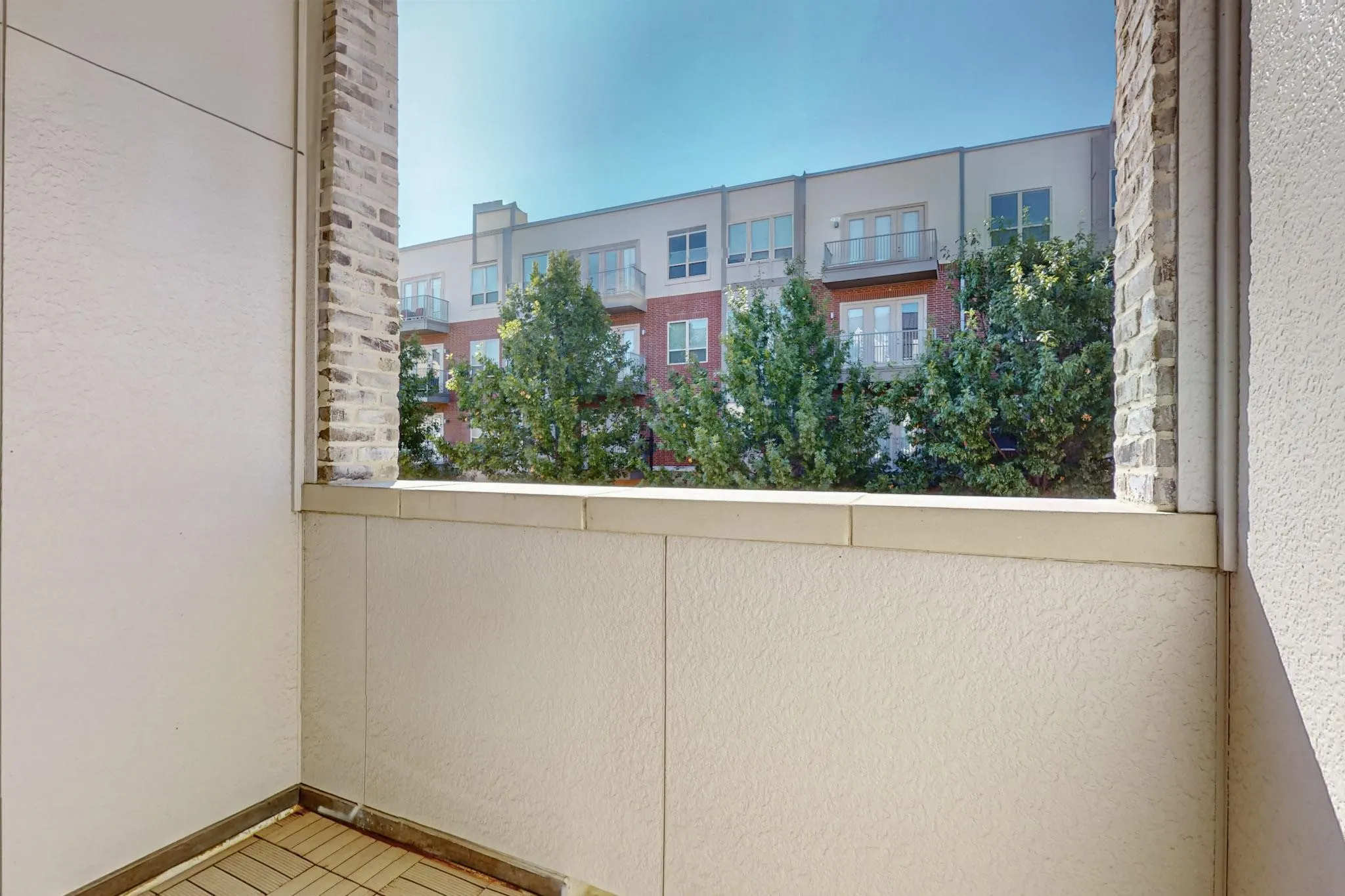 Townhouse For Rent in Dallas County , 638 Dalton Lane 802, Irving, Texas 75039, 2 Bedroom, 3 Bathroom, 2 Garage spaces, 1,319 Sqft, built in 2020, mls#21289391, Real Estate Agent in Irving, Homes For Rent in Dallas county, Homes For Rent in Irving, Realtor in Irving Texas, Real Estate Brokerage Independent Realty Texas, Luminita Cordes Realtor