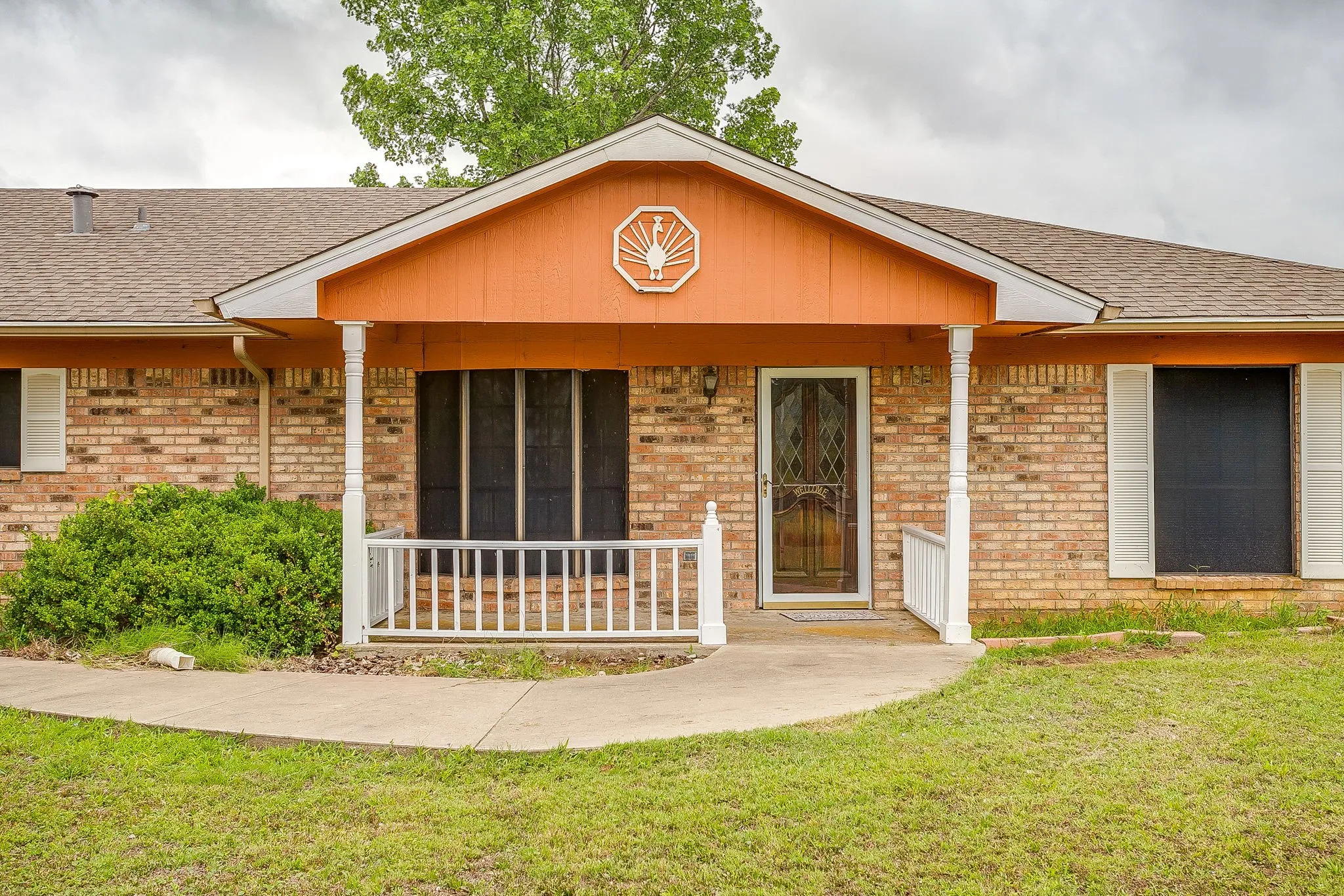 Farm For Sale in Hill County , 1288 Fm 67, Covington, Texas 76636, 3 Bedrooms, 2 Bathrooms, 2 Garage spaces, 1,680 Sqft, built in 1984, Price $549,900, mls#21296331, Real Estate Agent in Covington, Homes For Sale in Hill county, Homes For Sale in Covington, Realtor in Covington Texas, Real Estate Brokerage Independent Realty Texas, Luminita Cordes Realtor