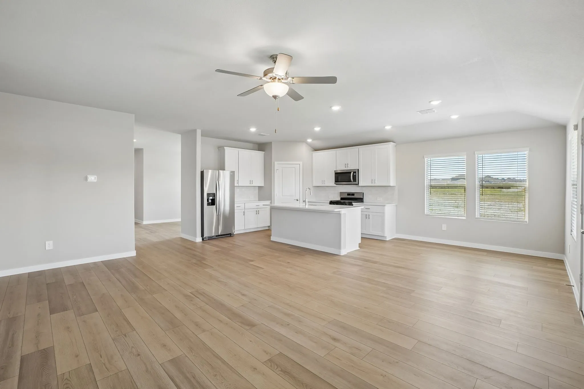 Single Family Residence For Sale in Collin County , 1601 Yosemite Drive, Anna, Texas 75409, 4 Bedroom, 3 Bathroom, 3 Garage spaces, 2,260 Sqft, built in 2026, mls#21296136, Real Estate Agent in Anna, Homes For Sale in Collin county, Homes For Sale in Anna, Realtor in Anna Texas, Real Estate Brokerage Independent Realty Texas, Luminita Cordes Realtor