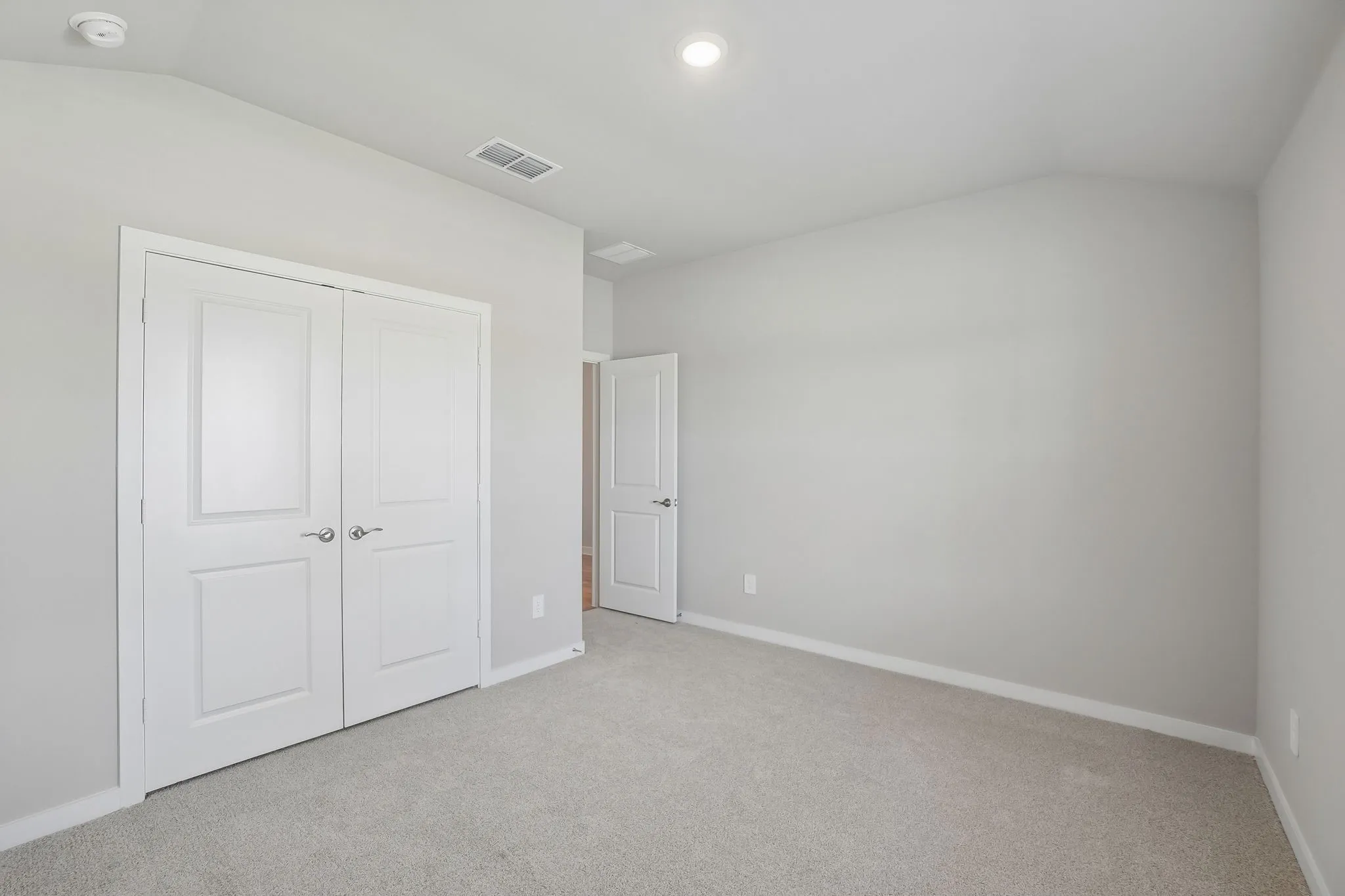 Single Family Residence For Sale in Collin County , 1601 Yosemite Drive, Anna, Texas 75409, 4 Bedroom, 3 Bathroom, 3 Garage spaces, 2,260 Sqft, built in 2026, mls#21296136, Real Estate Agent in Anna, Homes For Sale in Collin county, Homes For Sale in Anna, Realtor in Anna Texas, Real Estate Brokerage Independent Realty Texas, Luminita Cordes Realtor