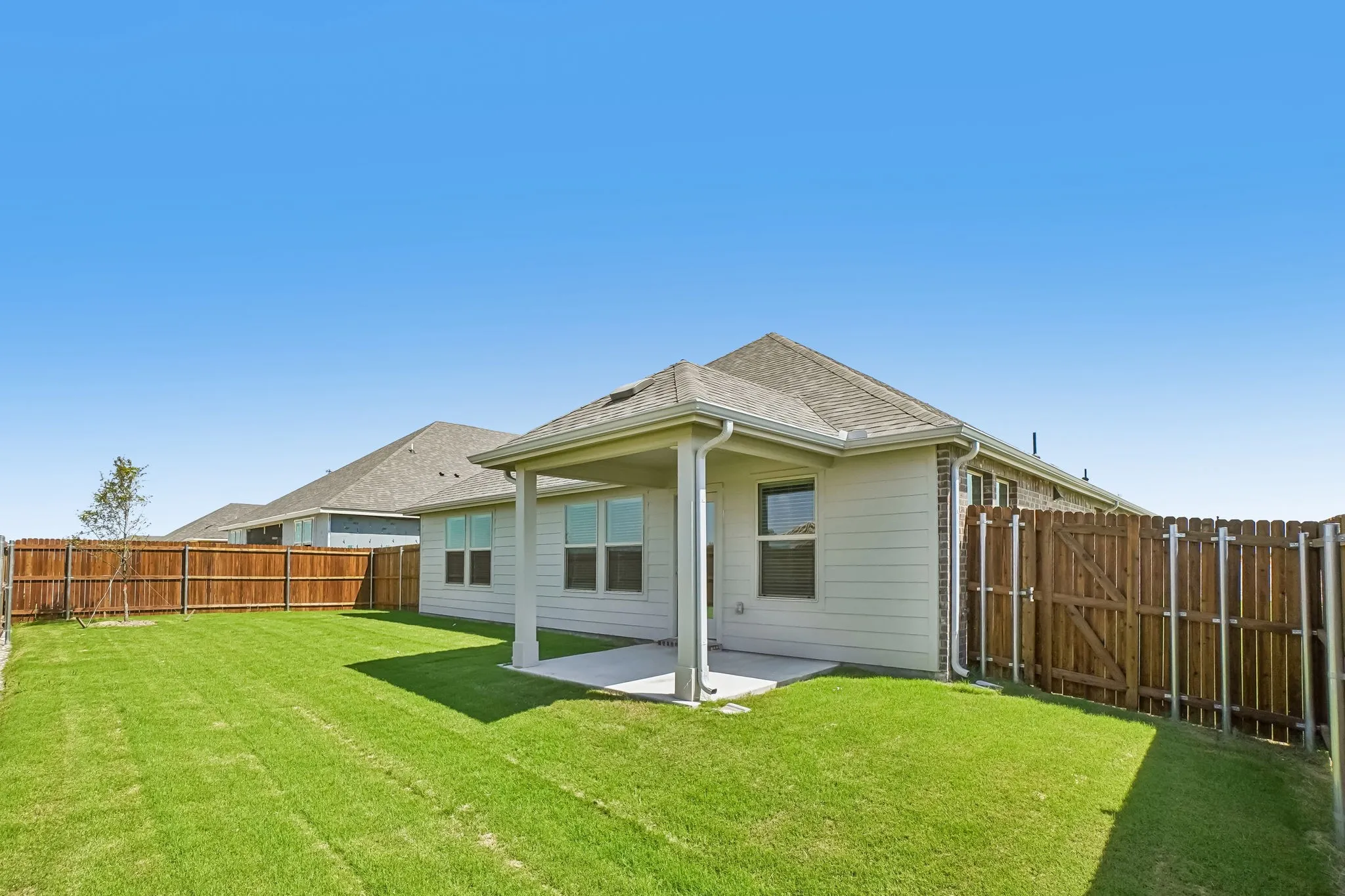 Single Family Residence For Sale in Collin County , 1601 Yosemite Drive, Anna, Texas 75409, 4 Bedroom, 3 Bathroom, 3 Garage spaces, 2,260 Sqft, built in 2026, mls#21296136, Real Estate Agent in Anna, Homes For Sale in Collin county, Homes For Sale in Anna, Realtor in Anna Texas, Real Estate Brokerage Independent Realty Texas, Luminita Cordes Realtor
