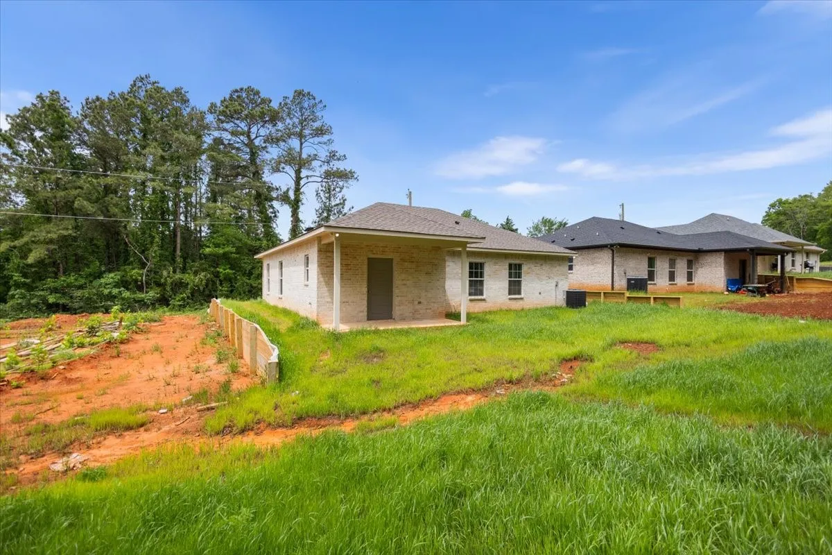 Single Family Residence For Sale in Cherokee County , 812 Grant Street, Jacksonville, Texas 75766, 4 Bedroom, 2 Bathroom, Garage spaces, 1,399 Sqft, built in 2026, mls#21261627, Real Estate Agent in Jacksonville, Homes For Sale in Cherokee county, Homes For Sale in Jacksonville, Realtor in Jacksonville Texas, Real Estate Brokerage Independent Realty Texas, Luminita Cordes Realtor