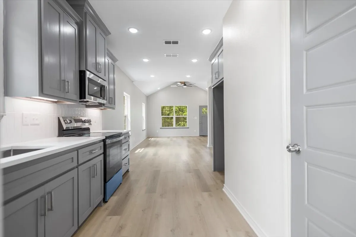 Single Family Residence For Sale in Cherokee County , 812 Grant Street, Jacksonville, Texas 75766, 4 Bedroom, 2 Bathroom, Garage spaces, 1,399 Sqft, built in 2026, mls#21261627, Real Estate Agent in Jacksonville, Homes For Sale in Cherokee county, Homes For Sale in Jacksonville, Realtor in Jacksonville Texas, Real Estate Brokerage Independent Realty Texas, Luminita Cordes Realtor