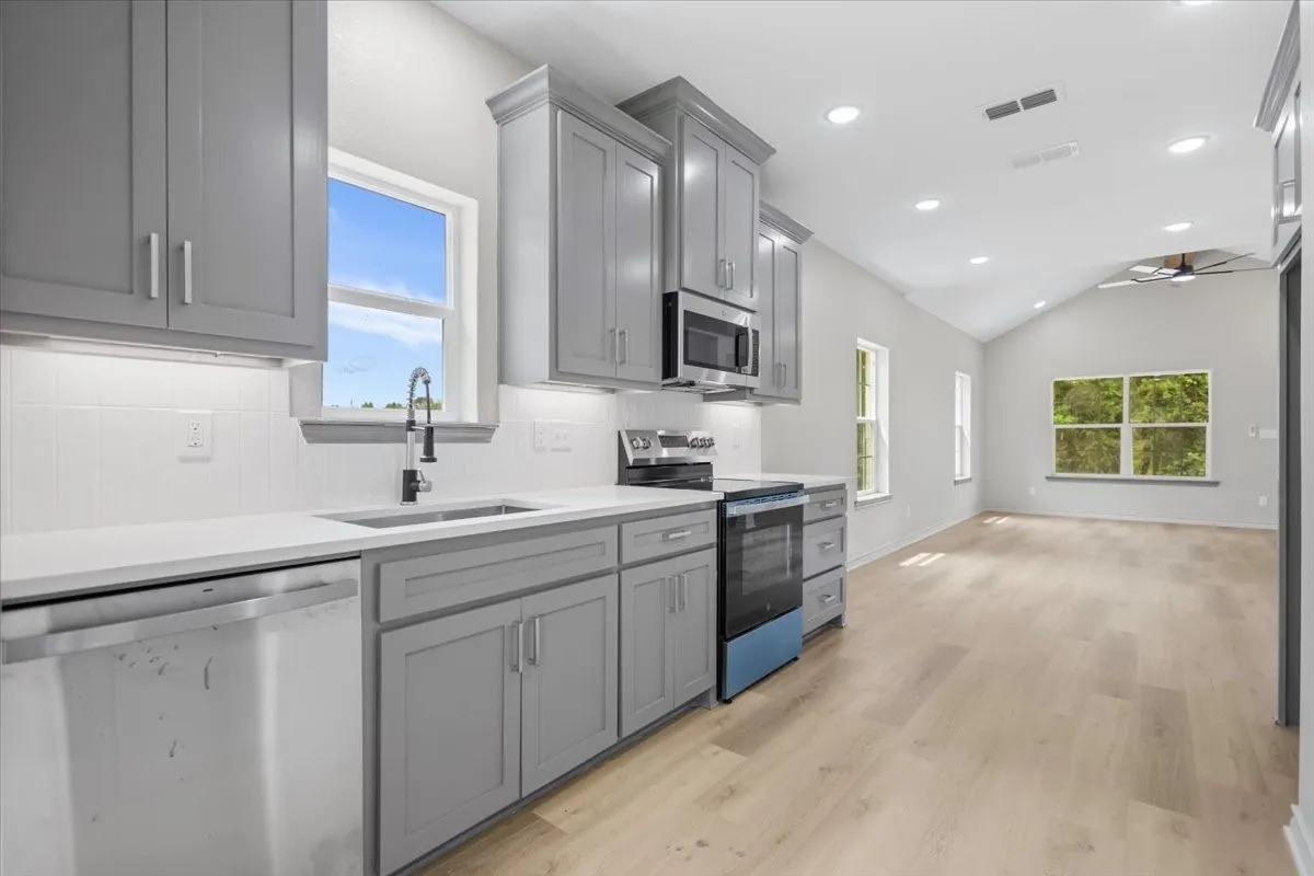 Single Family Residence For Sale in Cherokee County , 812 Grant Street, Jacksonville, Texas 75766, 4 Bedroom, 2 Bathroom, Garage spaces, 1,399 Sqft, built in 2026, mls#21261627, Real Estate Agent in Jacksonville, Homes For Sale in Cherokee county, Homes For Sale in Jacksonville, Realtor in Jacksonville Texas, Real Estate Brokerage Independent Realty Texas, Luminita Cordes Realtor