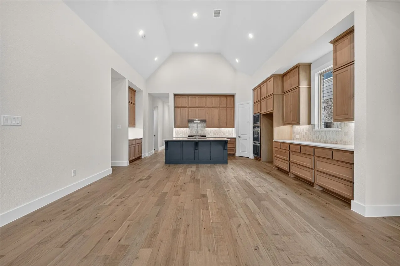 Single Family Residence For Sale in Denton County , 948 Schuberts Road, Fort Worth, Texas 76247, 4 Bedroom, 4 Bathroom, 2 Garage spaces, 2,376 Sqft, built in 2026, mls#21295873, Real Estate Agent in Fort Worth, Homes For Sale in Denton county, Homes For Sale in Fort Worth, Realtor in Fort Worth Texas, Real Estate Brokerage Independent Realty Texas, Luminita Cordes Realtor