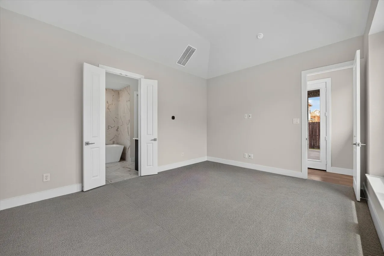 Single Family Residence For Sale in Denton County , 948 Schuberts Road, Fort Worth, Texas 76247, 4 Bedroom, 4 Bathroom, 2 Garage spaces, 2,376 Sqft, built in 2026, mls#21295873, Real Estate Agent in Fort Worth, Homes For Sale in Denton county, Homes For Sale in Fort Worth, Realtor in Fort Worth Texas, Real Estate Brokerage Independent Realty Texas, Luminita Cordes Realtor