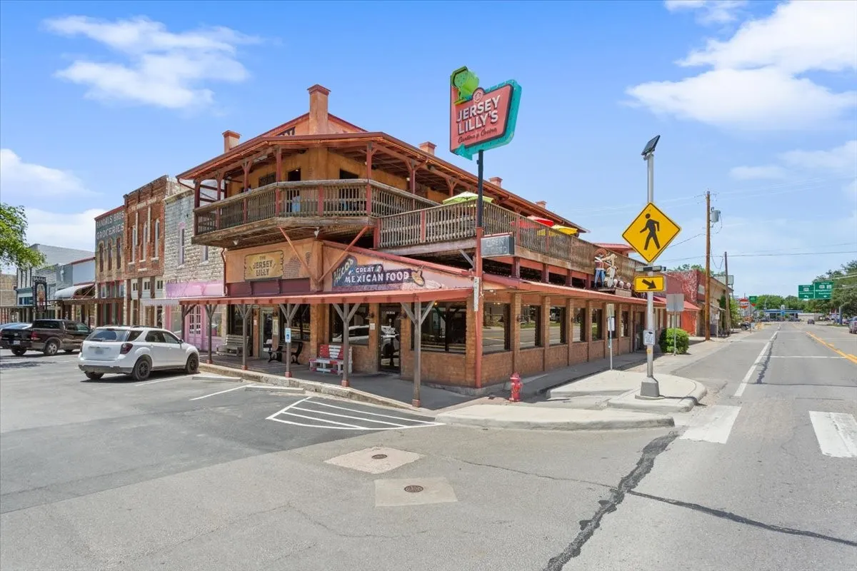 Single Family Residence For Sale in Hamilton County , 128 N Pecan Street, Hico, Texas 76457, 0, 1 Bathroom, Garage spaces, 7,628 Sqft, built in 1900, Price $960,000, mls#21296478, Real Estate Agent in Hico, Homes For Sale in Hamilton county, Homes For Sale in Hico, Realtor in Hico Texas, Real Estate Brokerage Independent Realty Texas, Luminita Cordes Realtor