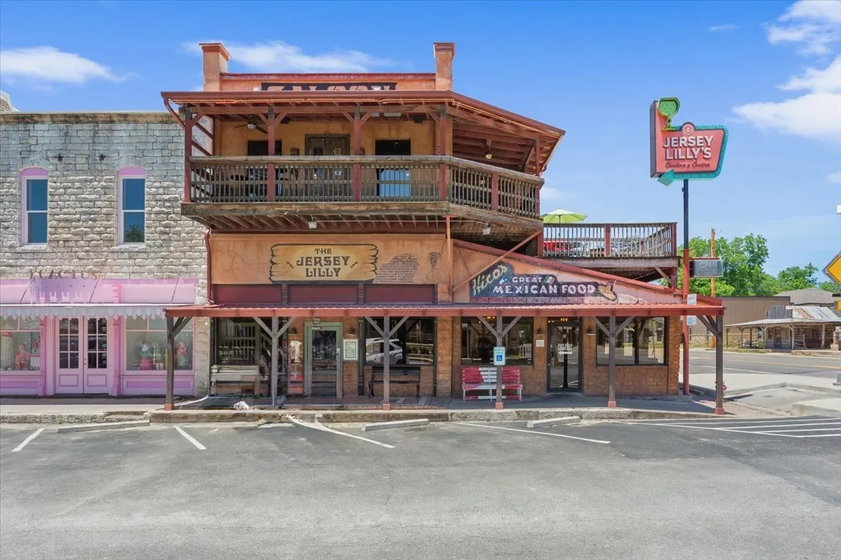 Single Family Residence For Sale in Hamilton County , 128 N Pecan Street, Hico, Texas 76457, 0, 1 Bathroom, Garage spaces, 7,628 Sqft, built in 1900, Price $960,000, mls#21296478, Real Estate Agent in Hico, Homes For Sale in Hamilton county, Homes For Sale in Hico, Realtor in Hico Texas, Real Estate Brokerage Independent Realty Texas, Luminita Cordes Realtor