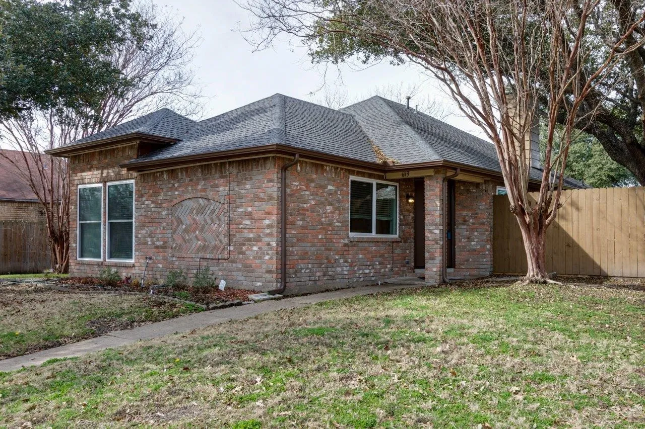 Single Family Residence For Sale in Dallas County , 613 Purple Sage Trail, Mesquite, Texas 75149, 3 Bedroom, 2 Bathroom, 2 Garage spaces, 1,241 Sqft, built in 1983, mls#21296501, Real Estate Agent in Mesquite, Homes For Sale in Dallas county, Homes For Sale in Mesquite, Realtor in Mesquite Texas, Real Estate Brokerage Independent Realty Texas, Luminita Cordes Realtor