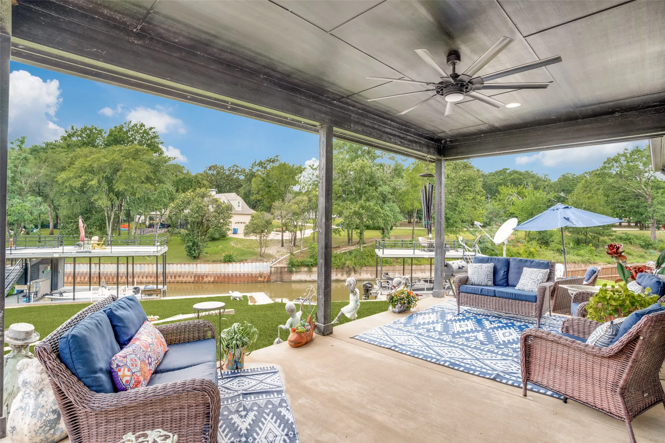 Single Family Residence For Sale in Henderson County , 109 Autumn Wood Trail, Gun Barrel City, Texas 75156, 4 Bedroom, 2 Bathroom, 2 Garage spaces, 1,915 Sqft, built in 2022, mls#21275972, Real Estate Agent in Gun Barrel City, Homes For Sale in Henderson county, Homes For Sale in Gun Barrel City, Realtor in Gun Barrel City Texas, Real Estate Brokerage Independent Realty Texas, Luminita Cordes Realtor