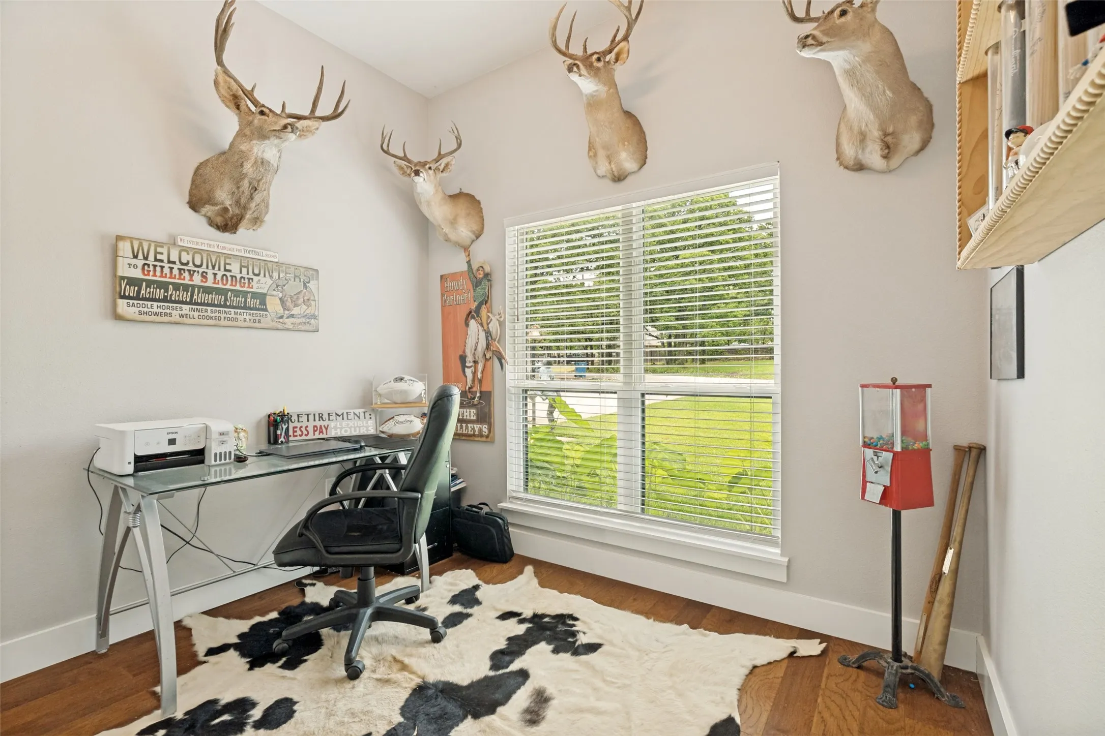 Single Family Residence For Sale in Henderson County , 109 Autumn Wood Trail, Gun Barrel City, Texas 75156, 4 Bedroom, 2 Bathroom, 2 Garage spaces, 1,915 Sqft, built in 2022, mls#21275972, Real Estate Agent in Gun Barrel City, Homes For Sale in Henderson county, Homes For Sale in Gun Barrel City, Realtor in Gun Barrel City Texas, Real Estate Brokerage Independent Realty Texas, Luminita Cordes Realtor
