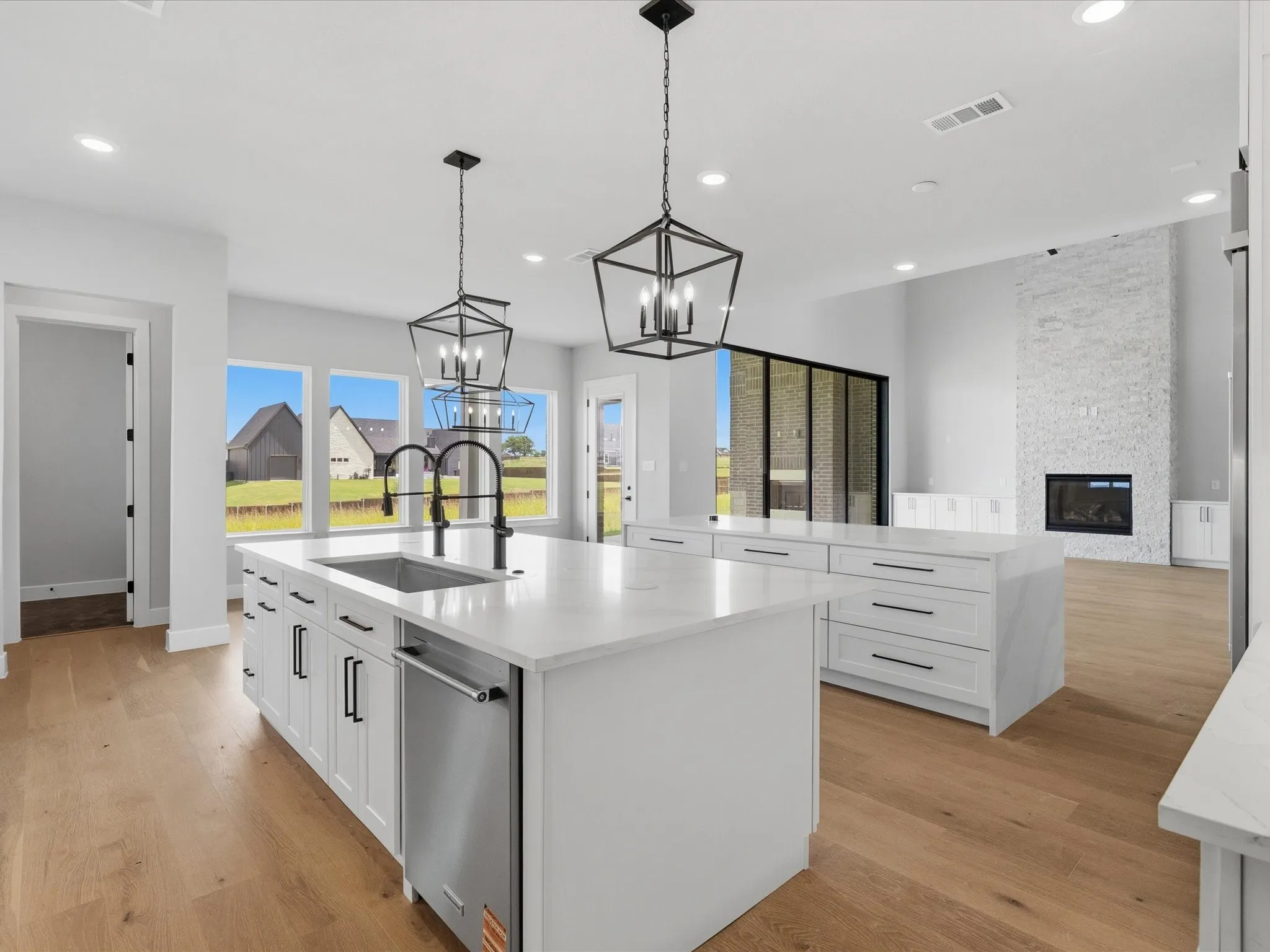 Single Family Residence For Sale in Collin County , 3012 Jenkins Hill, Anna, Texas 75409, 5 Bedroom, 6 Bathroom, 4 Garage spaces, 5,819 Sqft, built in 2025, mls#21212025, Real Estate Agent in Anna, Homes For Sale in Collin county, Homes For Sale in Anna, Realtor in Anna Texas, Real Estate Brokerage Independent Realty Texas, Luminita Cordes Realtor