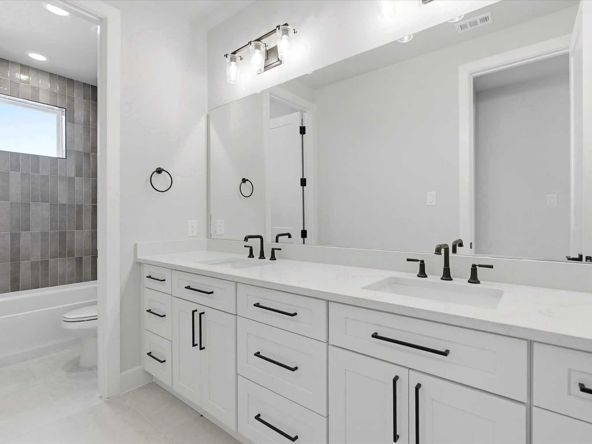 Single Family Residence For Sale in Collin County , 3012 Jenkins Hill, Anna, Texas 75409, 5 Bedroom, 6 Bathroom, 4 Garage spaces, 5,819 Sqft, built in 2025, mls#21212025, Real Estate Agent in Anna, Homes For Sale in Collin county, Homes For Sale in Anna, Realtor in Anna Texas, Real Estate Brokerage Independent Realty Texas, Luminita Cordes Realtor