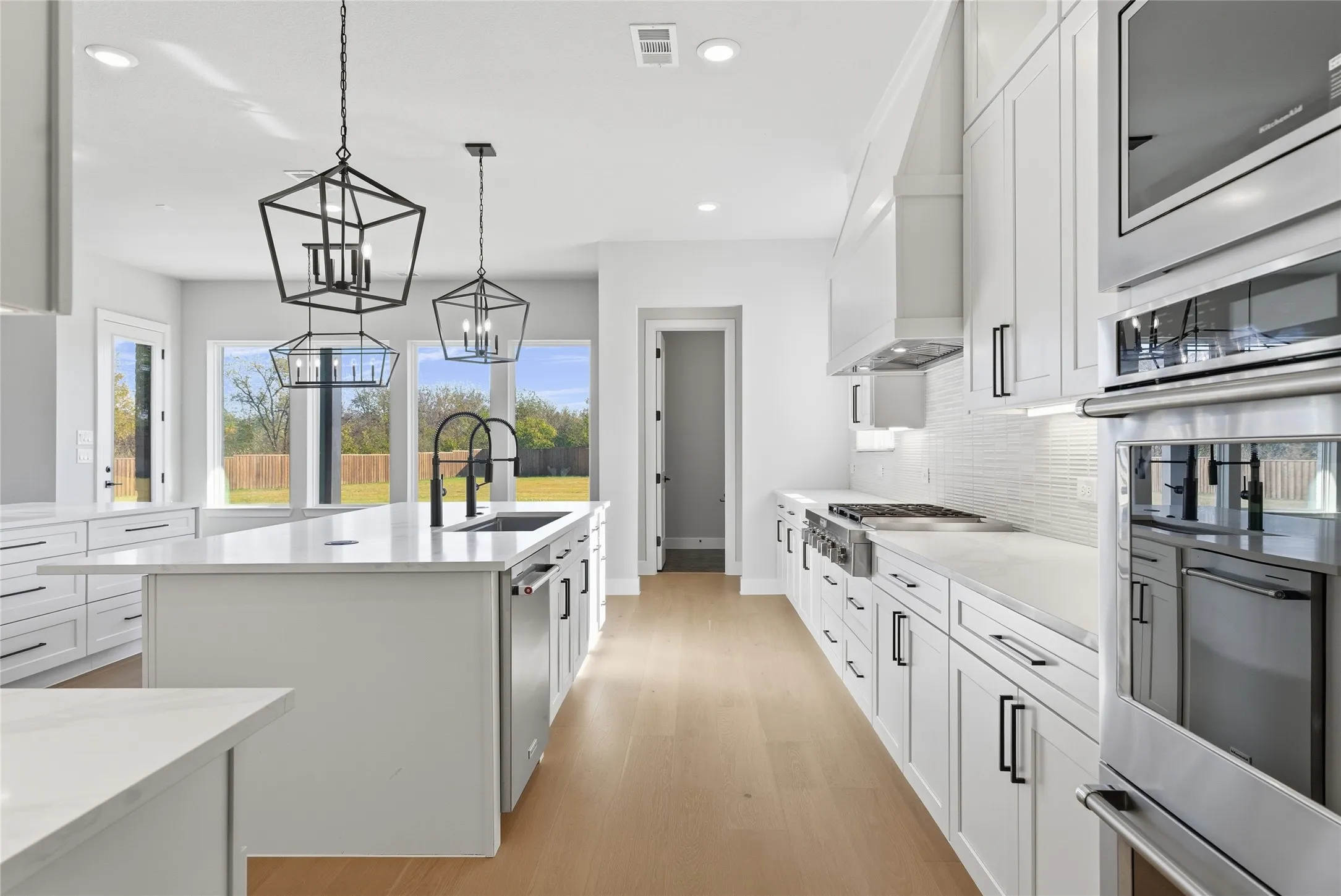 Single Family Residence For Sale in Collin County , 3210 Harvest Way, Princeton, Texas 75407, 5 Bedroom, 5 Bathroom, 4 Garage spaces, 5,819 Sqft, built in 2025, mls#21294225, Real Estate Agent in Princeton, Homes For Sale in Collin county, Homes For Sale in Princeton, Realtor in Princeton Texas, Real Estate Brokerage Independent Realty Texas, Luminita Cordes Realtor