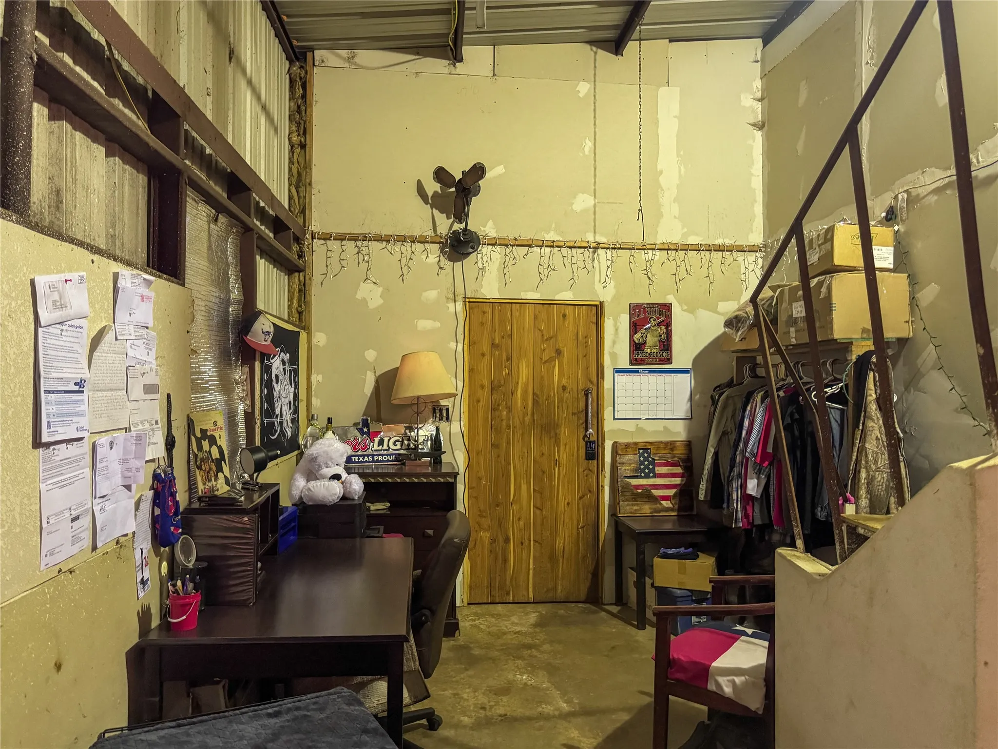 Single Family Residence For Sale in Titus County , 2380 FM 21, Pittsburg, Texas 75686, 3 Bedrooms, 3 Bathrooms, Garage spaces, 3,100 Sqft, built in 2001, Price $150,000, mls#21295643, Real Estate Agent in Pittsburg, Homes For Sale in Titus county, Homes For Sale in Pittsburg, Realtor in Pittsburg Texas, Real Estate Brokerage Independent Realty Texas, Luminita Cordes Realtor