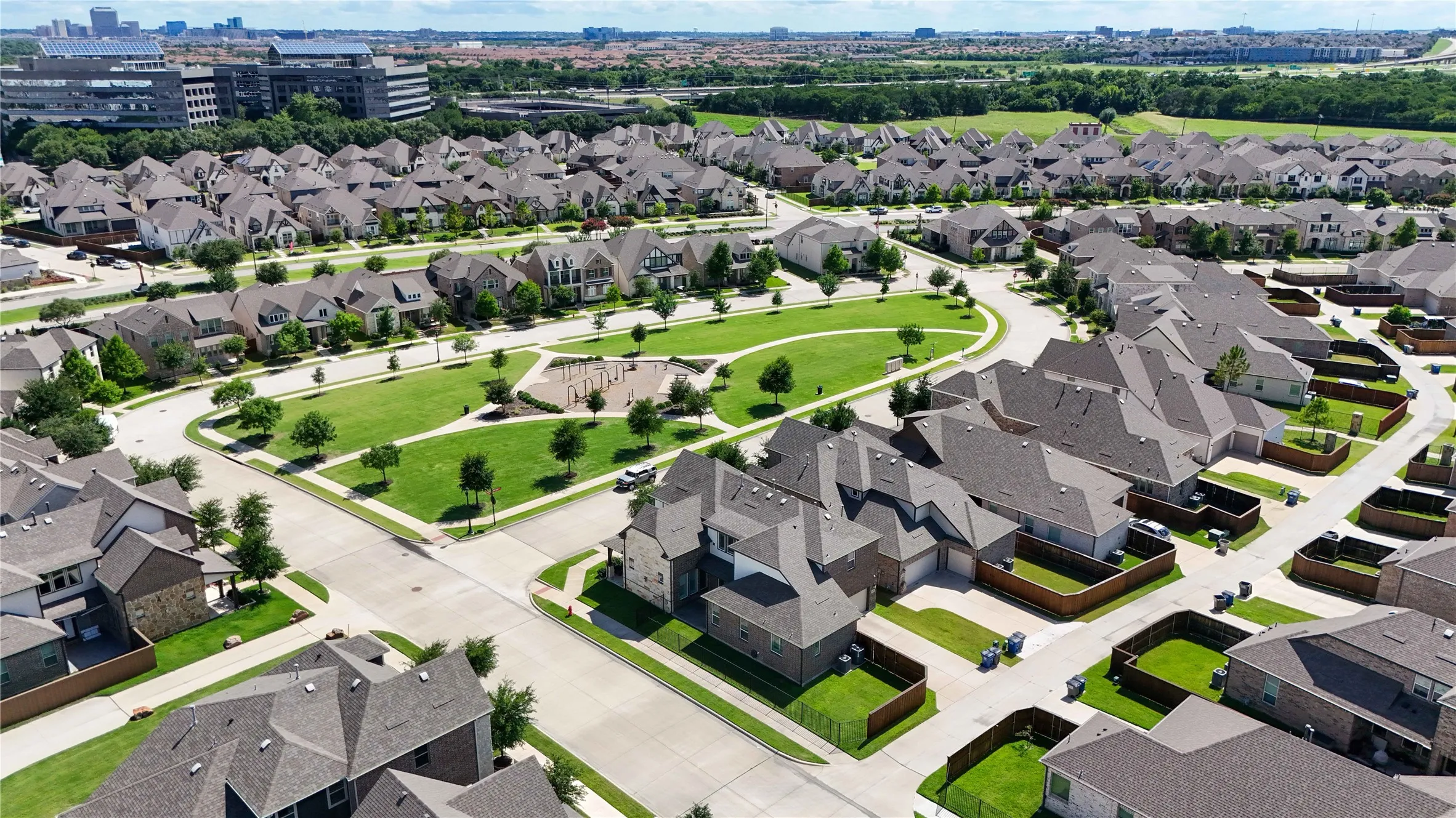 Single Family Residence For Sale in Dallas County , 1571 Amesbury Way, Farmers Branch, Texas 75234, 4 Bedroom, 4 Bathroom, 2 Garage spaces, 3,141 Sqft, built in 2019, mls#21281704, Real Estate Agent in Farmers Branch, Homes For Sale in Dallas county, Homes For Sale in Farmers Branch, Realtor in Farmers Branch Texas, Real Estate Brokerage Independent Realty Texas, Luminita Cordes Realtor