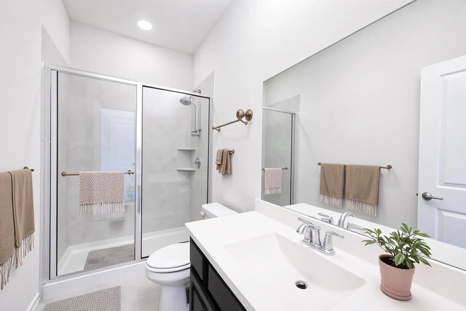 Single Family Residence For Sale in Dallas County , 1571 Amesbury Way, Farmers Branch, Texas 75234, 4 Bedroom, 4 Bathroom, 2 Garage spaces, 3,141 Sqft, built in 2019, mls#21281704, Real Estate Agent in Farmers Branch, Homes For Sale in Dallas county, Homes For Sale in Farmers Branch, Realtor in Farmers Branch Texas, Real Estate Brokerage Independent Realty Texas, Luminita Cordes Realtor