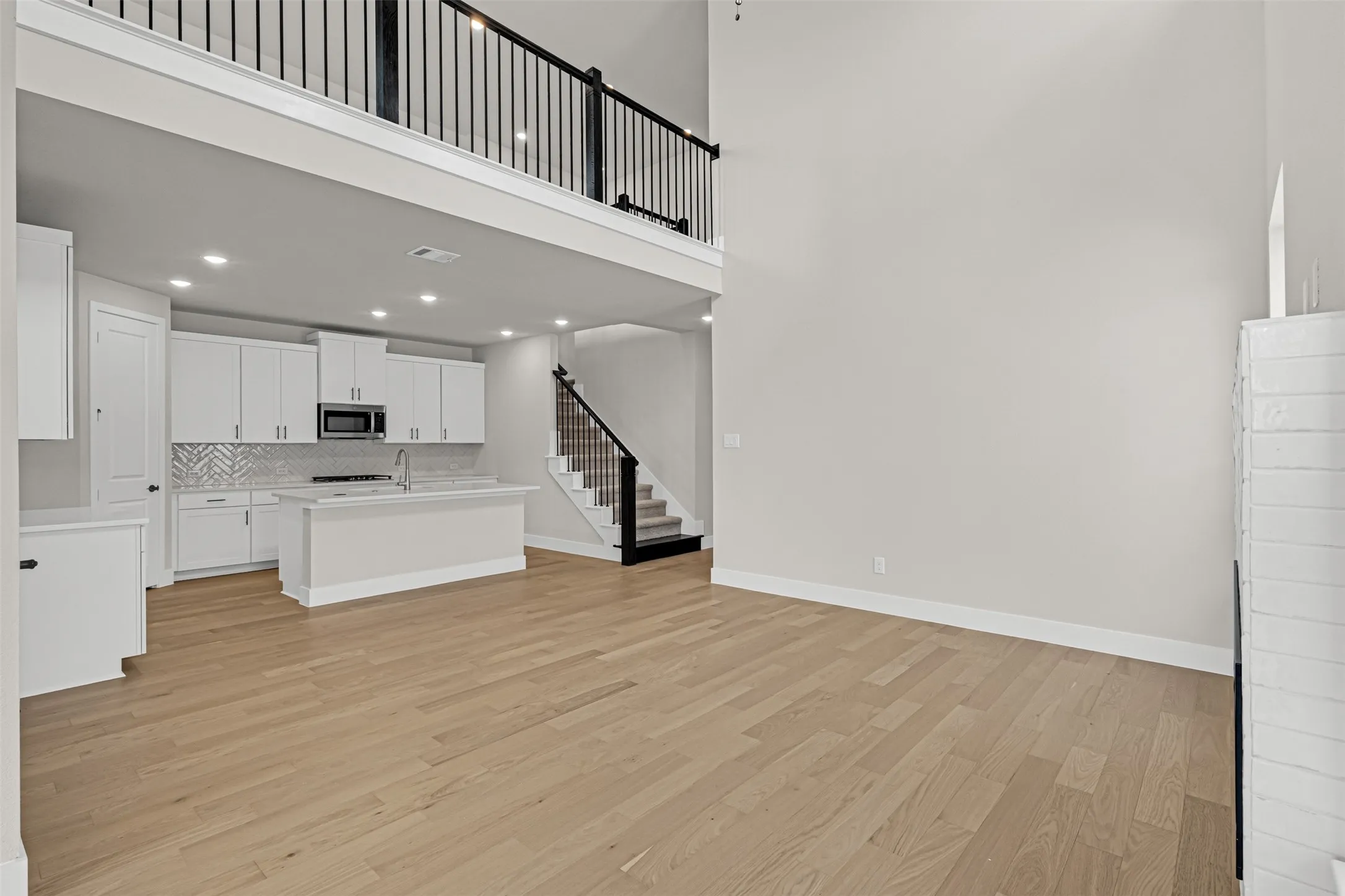 Single Family Residence For Rent in Collin County , 7245 Confetti Lane, Frisco, Texas 75033, 5 Bedroom, 4 Bathroom, 2 Garage spaces, 2,698 Sqft, built in 2026, mls#21293423, Real Estate Agent in Frisco, Homes For Rent in Collin county, Homes For Rent in Frisco, Realtor in Frisco Texas, Real Estate Brokerage Independent Realty Texas, Luminita Cordes Realtor