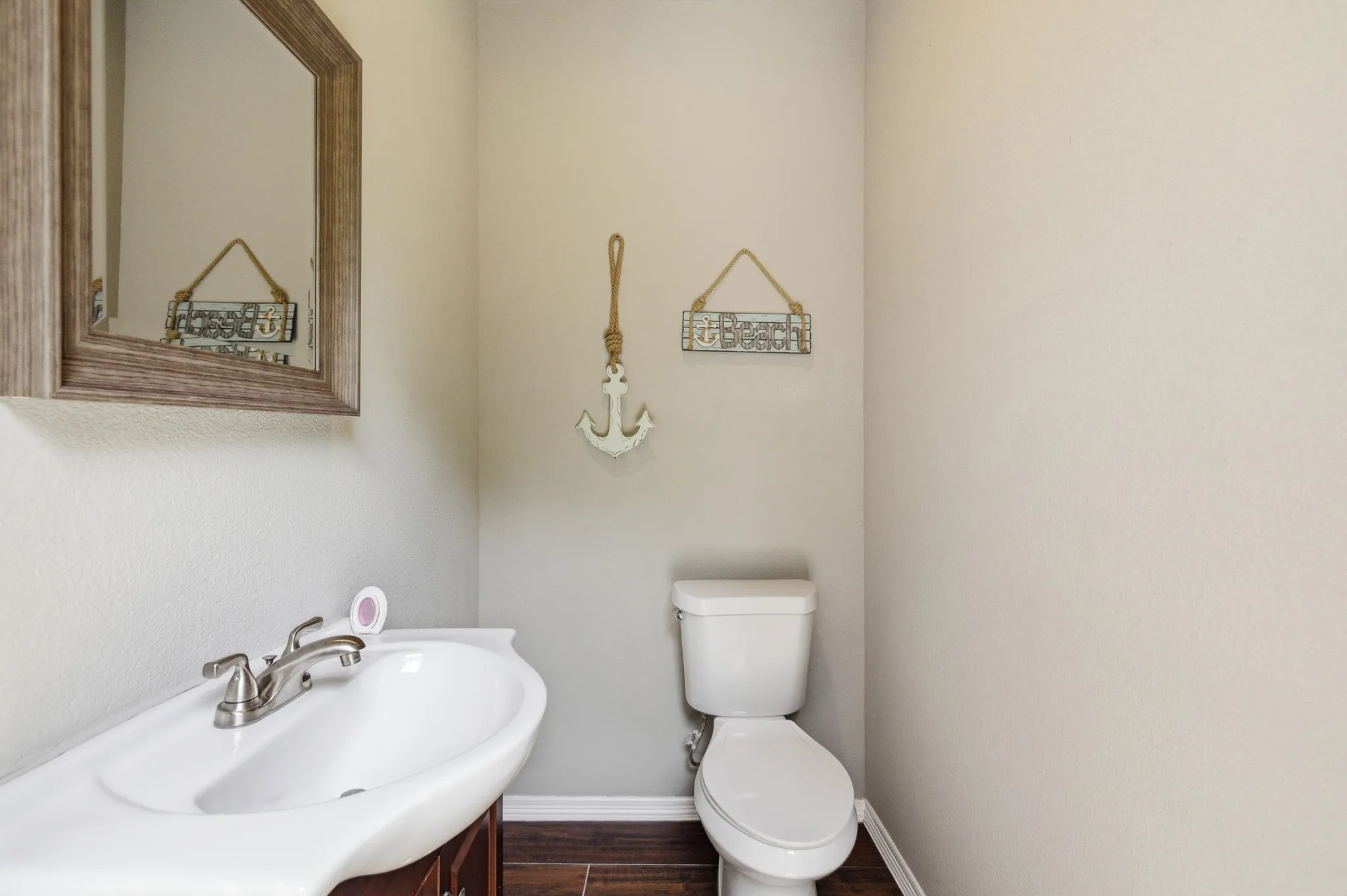 Single Family Residence For Sale in Wise County , 6270 High Mesa Drive, Justin, Texas 76247, 4 Bedroom, 4 Bathroom, 2 Garage spaces, 3,475 Sqft, built in 2017, mls#21295072, Real Estate Agent in Justin, Homes For Sale in Wise county, Homes For Sale in Justin, Realtor in Justin Texas, Real Estate Brokerage Independent Realty Texas, Luminita Cordes Realtor