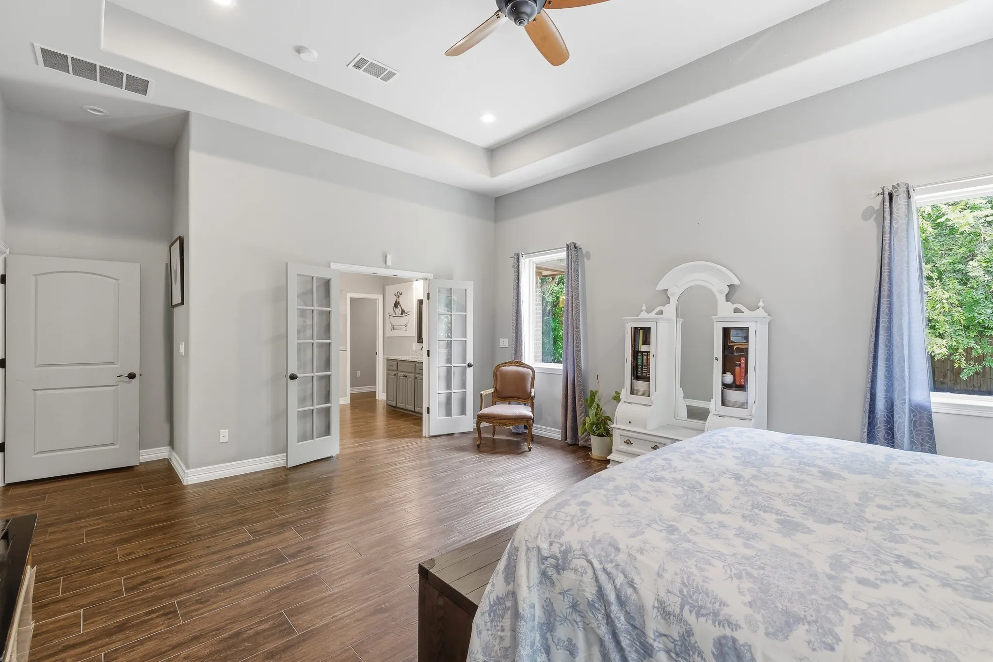 Single Family Residence For Sale in Wise County , 6270 High Mesa Drive, Justin, Texas 76247, 4 Bedroom, 4 Bathroom, 2 Garage spaces, 3,475 Sqft, built in 2017, mls#21295072, Real Estate Agent in Justin, Homes For Sale in Wise county, Homes For Sale in Justin, Realtor in Justin Texas, Real Estate Brokerage Independent Realty Texas, Luminita Cordes Realtor