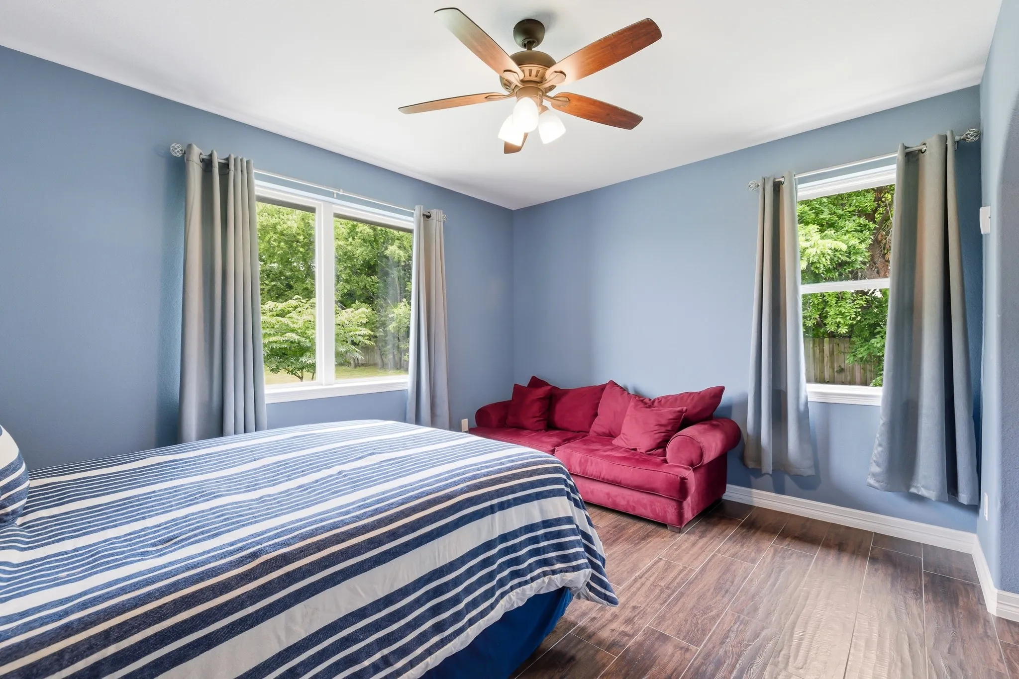 Single Family Residence For Sale in Wise County , 6270 High Mesa Drive, Justin, Texas 76247, 4 Bedroom, 4 Bathroom, 2 Garage spaces, 3,475 Sqft, built in 2017, mls#21295072, Real Estate Agent in Justin, Homes For Sale in Wise county, Homes For Sale in Justin, Realtor in Justin Texas, Real Estate Brokerage Independent Realty Texas, Luminita Cordes Realtor