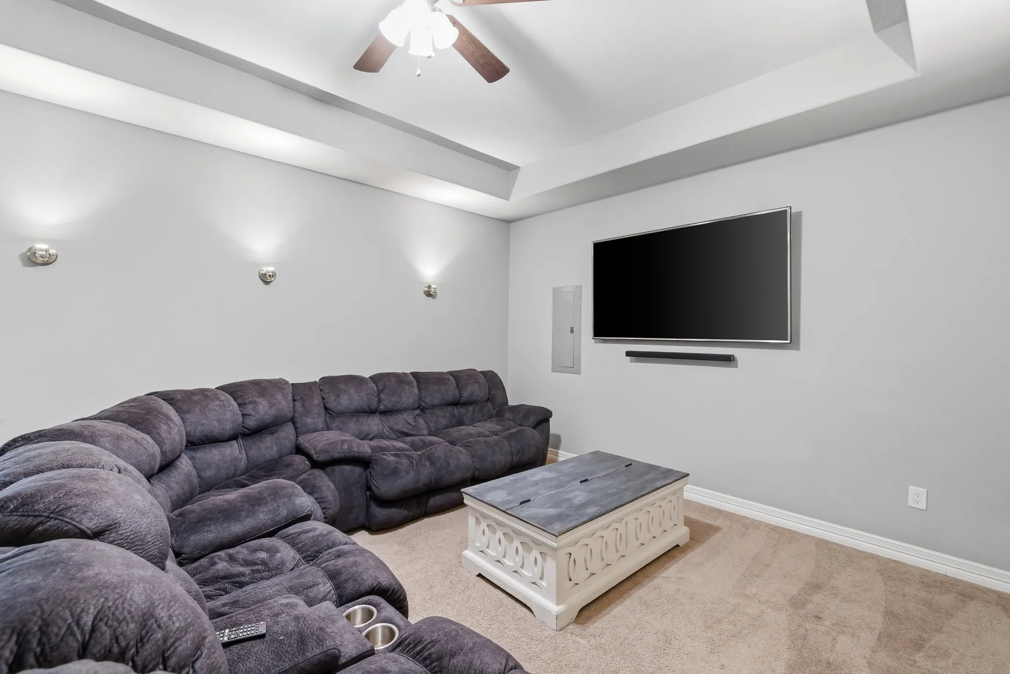 Single Family Residence For Sale in Wise County , 6270 High Mesa Drive, Justin, Texas 76247, 4 Bedroom, 4 Bathroom, 2 Garage spaces, 3,475 Sqft, built in 2017, mls#21295072, Real Estate Agent in Justin, Homes For Sale in Wise county, Homes For Sale in Justin, Realtor in Justin Texas, Real Estate Brokerage Independent Realty Texas, Luminita Cordes Realtor