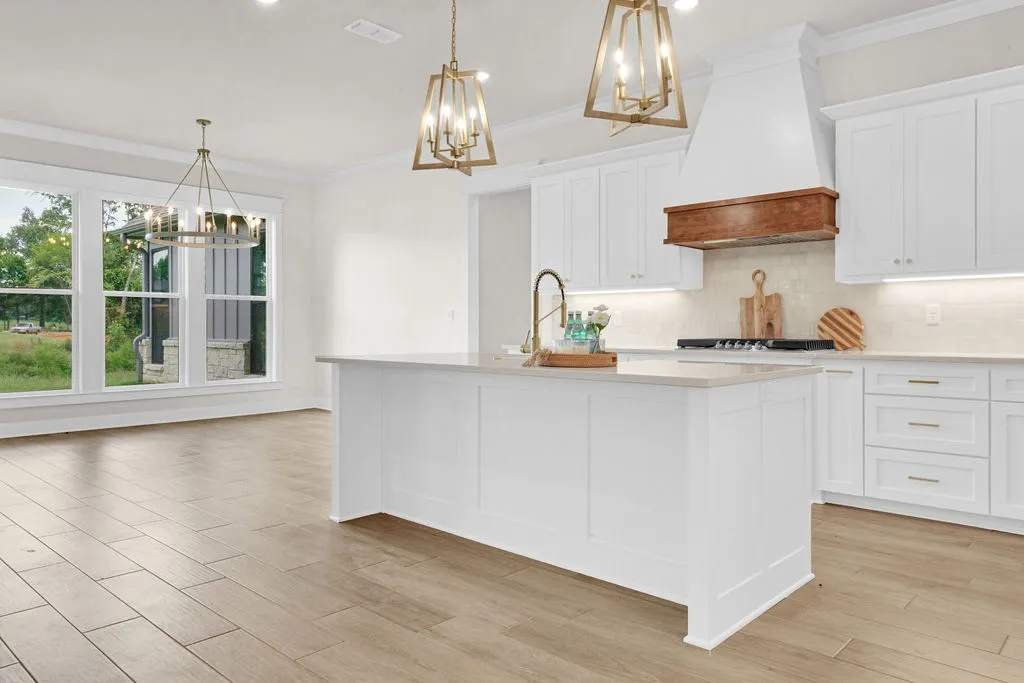 Single Family Residence For Sale in Smith County , 13974 Cedar Vista, Tyler, Texas 75704, 3 Bedroom, 3 Bathroom, 3 Garage spaces, 2,454 Sqft, built in 2026, mls#21296548, Real Estate Agent in Tyler, Homes For Sale in Smith county, Homes For Sale in Tyler, Realtor in Tyler Texas, Real Estate Brokerage Independent Realty Texas, Luminita Cordes Realtor