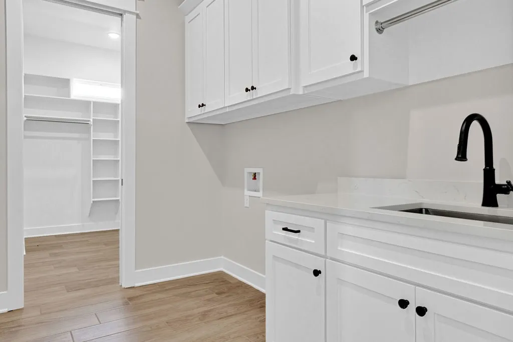 Single Family Residence For Sale in Smith County , 13974 Cedar Vista, Tyler, Texas 75704, 3 Bedroom, 3 Bathroom, 3 Garage spaces, 2,454 Sqft, built in 2026, mls#21296548, Real Estate Agent in Tyler, Homes For Sale in Smith county, Homes For Sale in Tyler, Realtor in Tyler Texas, Real Estate Brokerage Independent Realty Texas, Luminita Cordes Realtor