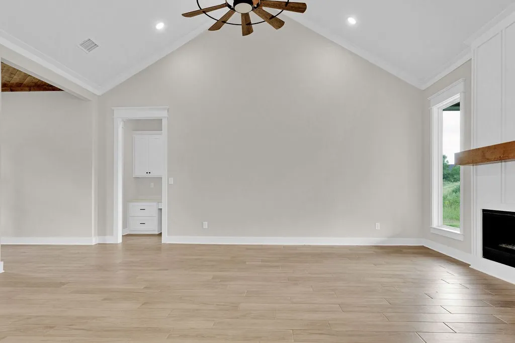Single Family Residence For Sale in Smith County , 13974 Cedar Vista, Tyler, Texas 75704, 3 Bedroom, 3 Bathroom, 3 Garage spaces, 2,454 Sqft, built in 2026, mls#21296548, Real Estate Agent in Tyler, Homes For Sale in Smith county, Homes For Sale in Tyler, Realtor in Tyler Texas, Real Estate Brokerage Independent Realty Texas, Luminita Cordes Realtor