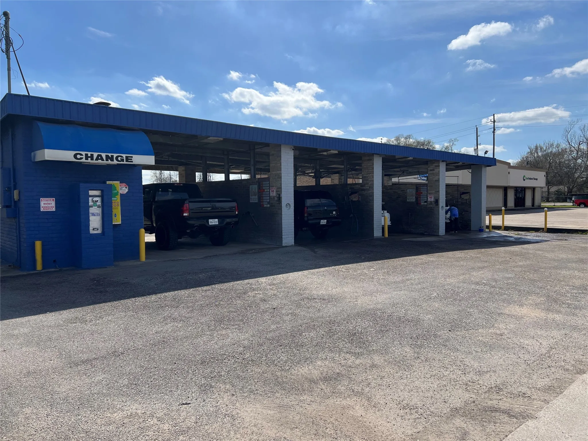 Business For Sale in Harris County , 1006 E 1st Street, Humble, Texas 77338, 0, 0, Garage spaces, 0 Sqft, built in 1970, Price $375,000, mls#21296574, Real Estate Agent in Humble, Homes For Sale in Harris county, Homes For Sale in Humble, Realtor in Humble Texas, Real Estate Brokerage Independent Realty Texas, Luminita Cordes Realtor