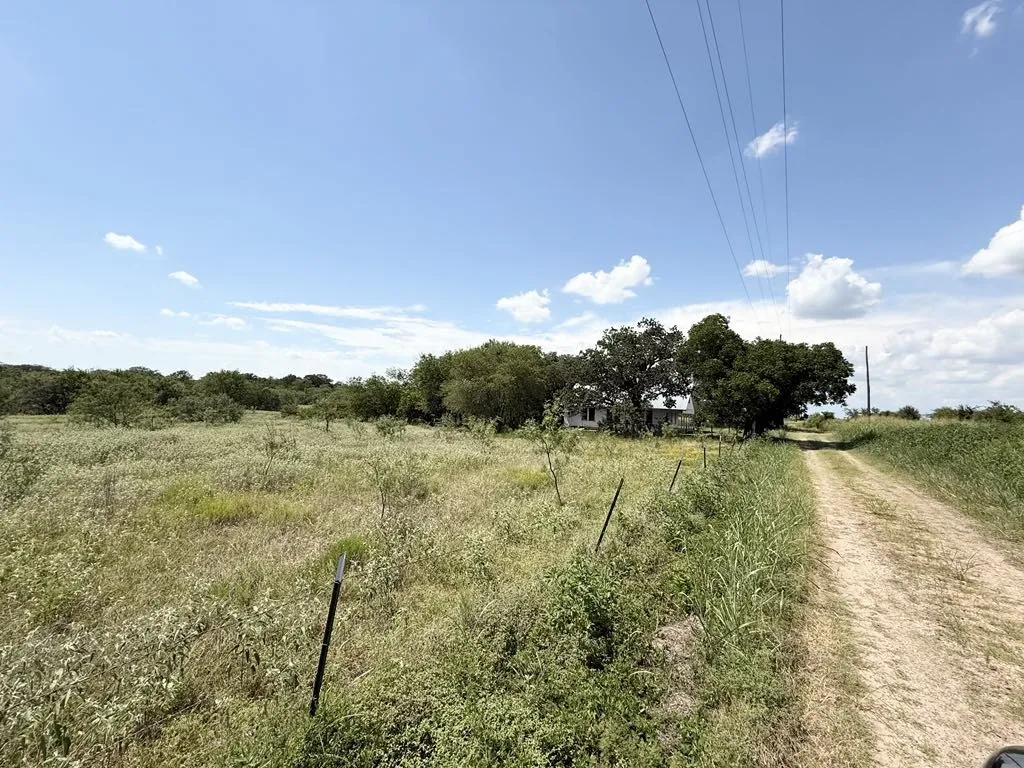 Single Family Residence For Sale in Falls County , TBD Cr 105a, Riesel, Texas 76682, 3 Bedroom, 1 Bathroom, Garage spaces, 1,386 Sqft, built in 1950, mls#21293348, Real Estate Agent in Riesel, Homes For Sale in Falls county, Homes For Sale in Riesel, Realtor in Riesel Texas, Real Estate Brokerage Independent Realty Texas, Luminita Cordes Realtor