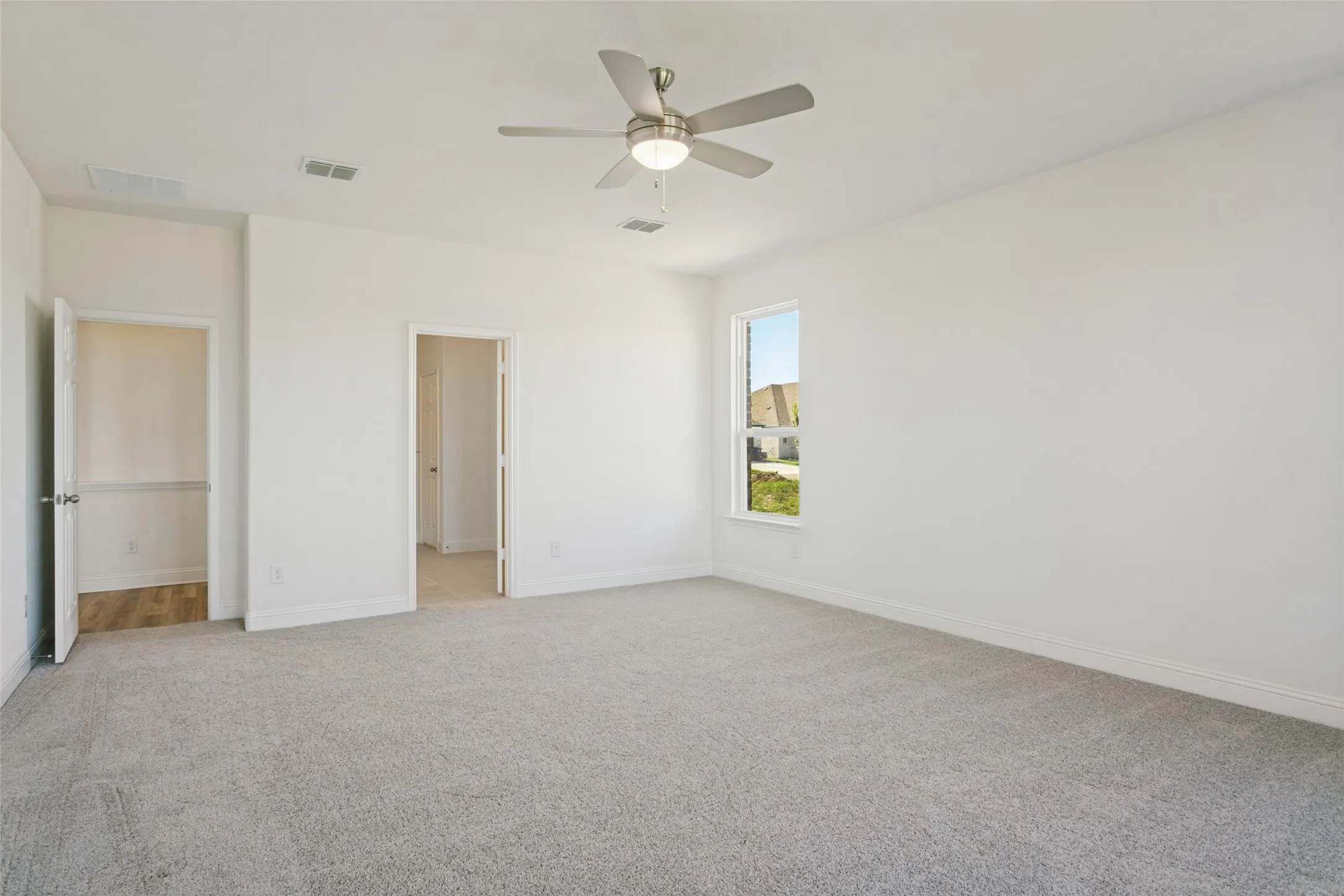 Single Family Residence For Sale in Denton County , 126 Hudson Lane, Justin, Texas 76247, 3 Bedroom, 2 Bathroom, 2 Garage spaces, 2,325 Sqft, built in 2026, mls#21296303, Real Estate Agent in Justin, Homes For Sale in Denton county, Homes For Sale in Justin, Realtor in Justin Texas, Real Estate Brokerage Independent Realty Texas, Luminita Cordes Realtor