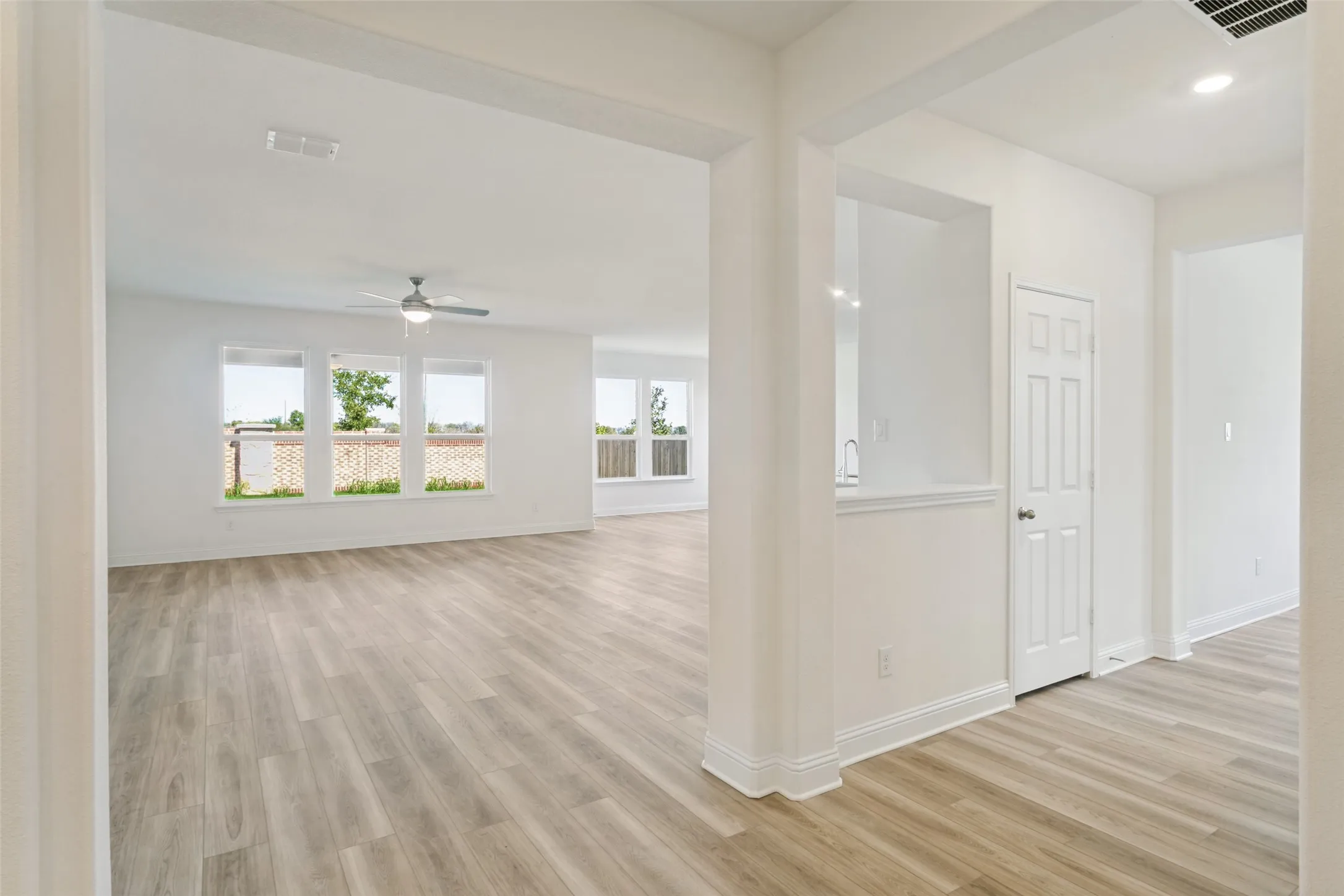 Single Family Residence For Sale in Denton County , 126 Hudson Lane, Justin, Texas 76247, 3 Bedroom, 2 Bathroom, 2 Garage spaces, 2,325 Sqft, built in 2026, mls#21296303, Real Estate Agent in Justin, Homes For Sale in Denton county, Homes For Sale in Justin, Realtor in Justin Texas, Real Estate Brokerage Independent Realty Texas, Luminita Cordes Realtor