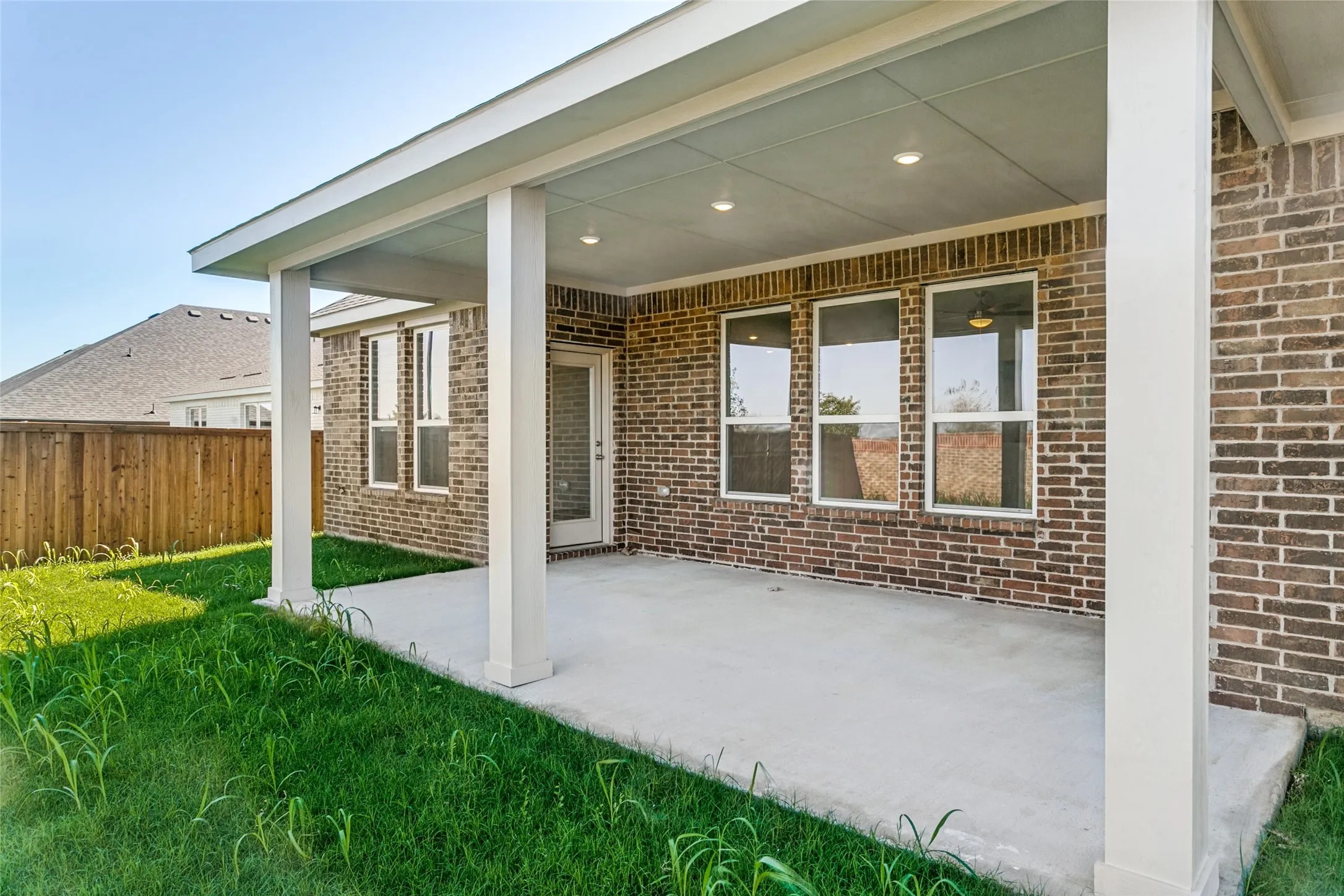 Single Family Residence For Sale in Denton County , 126 Hudson Lane, Justin, Texas 76247, 3 Bedroom, 2 Bathroom, 2 Garage spaces, 2,325 Sqft, built in 2026, mls#21296303, Real Estate Agent in Justin, Homes For Sale in Denton county, Homes For Sale in Justin, Realtor in Justin Texas, Real Estate Brokerage Independent Realty Texas, Luminita Cordes Realtor