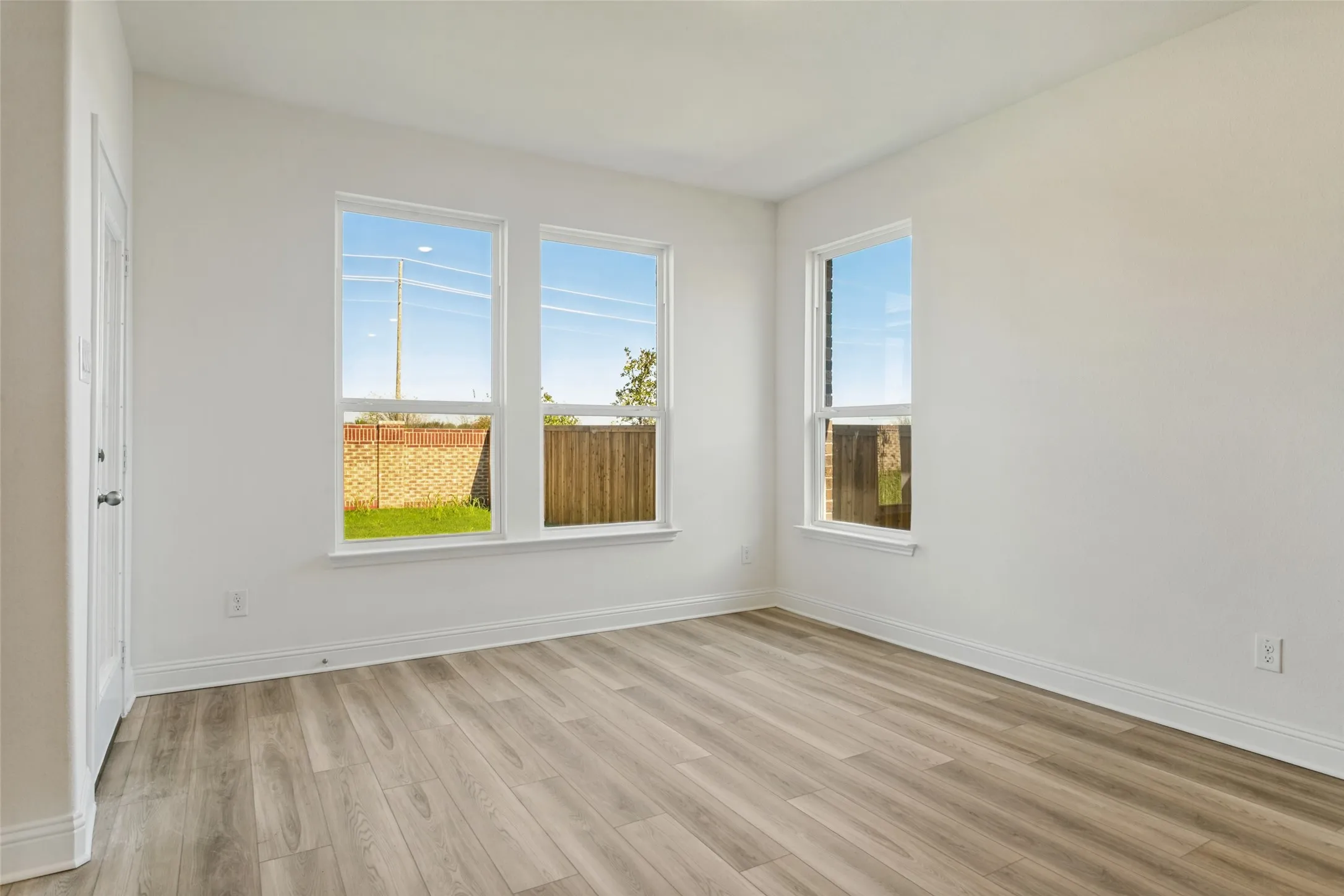 Single Family Residence For Sale in Denton County , 126 Hudson Lane, Justin, Texas 76247, 3 Bedroom, 2 Bathroom, 2 Garage spaces, 2,325 Sqft, built in 2026, mls#21296303, Real Estate Agent in Justin, Homes For Sale in Denton county, Homes For Sale in Justin, Realtor in Justin Texas, Real Estate Brokerage Independent Realty Texas, Luminita Cordes Realtor