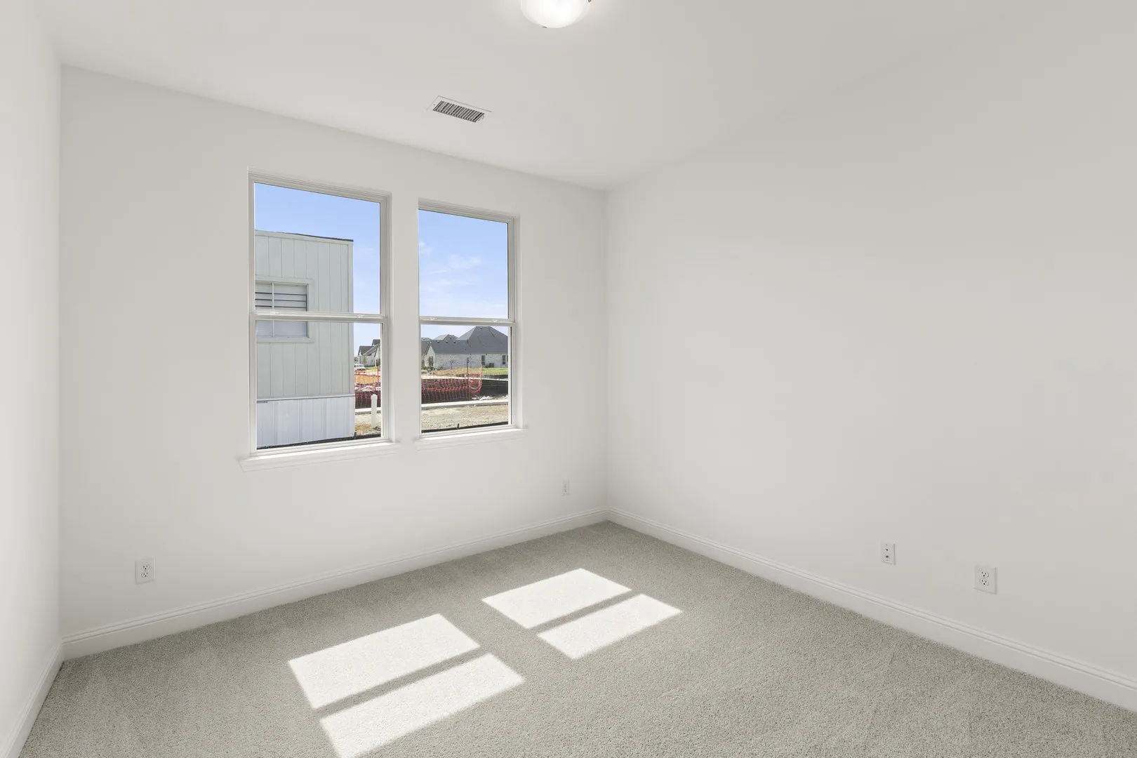 11. 2219 Wickersham - Bed 4
