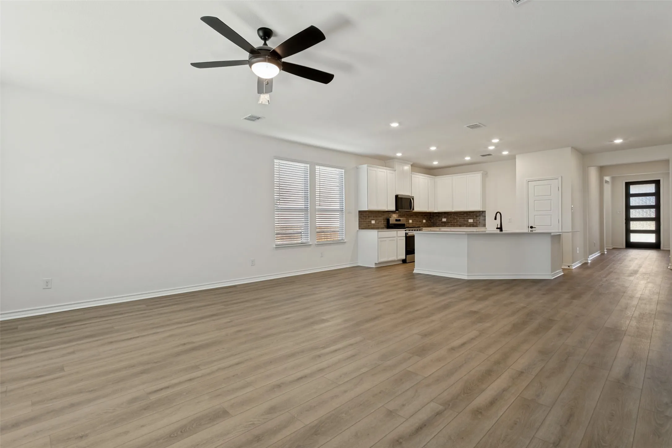 Single Family Residence For Sale in Denton County , 2708 Goldfinch Drive, Denton, Texas 76205, 4 Bedroom, 2 Bathroom, 2 Garage spaces, 2,004 Sqft, built in 2026, mls#21295503, Real Estate Agent in Denton, Homes For Sale in Denton county, Homes For Sale in Denton, Realtor in Denton Texas, Real Estate Brokerage Independent Realty Texas, Luminita Cordes Realtor