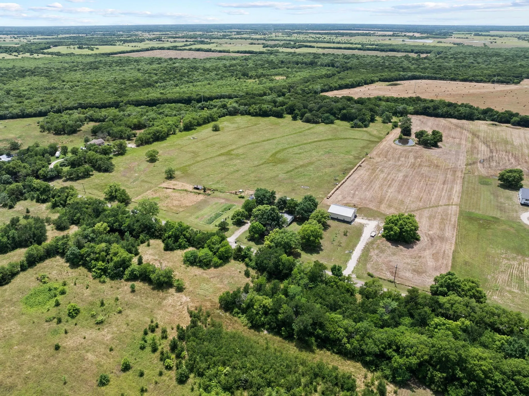 Improved Land For Sale in Hunt County , 0000 County Road 4604, Commerce, Texas 75428, 0, 0, Garage spaces, 0 Sqft, built in 0, mls#21296571, Real Estate Agent in Commerce, Homes For Sale in Hunt county, Homes For Sale in Commerce, Realtor in Commerce Texas, Real Estate Brokerage Independent Realty Texas, Luminita Cordes Realtor
