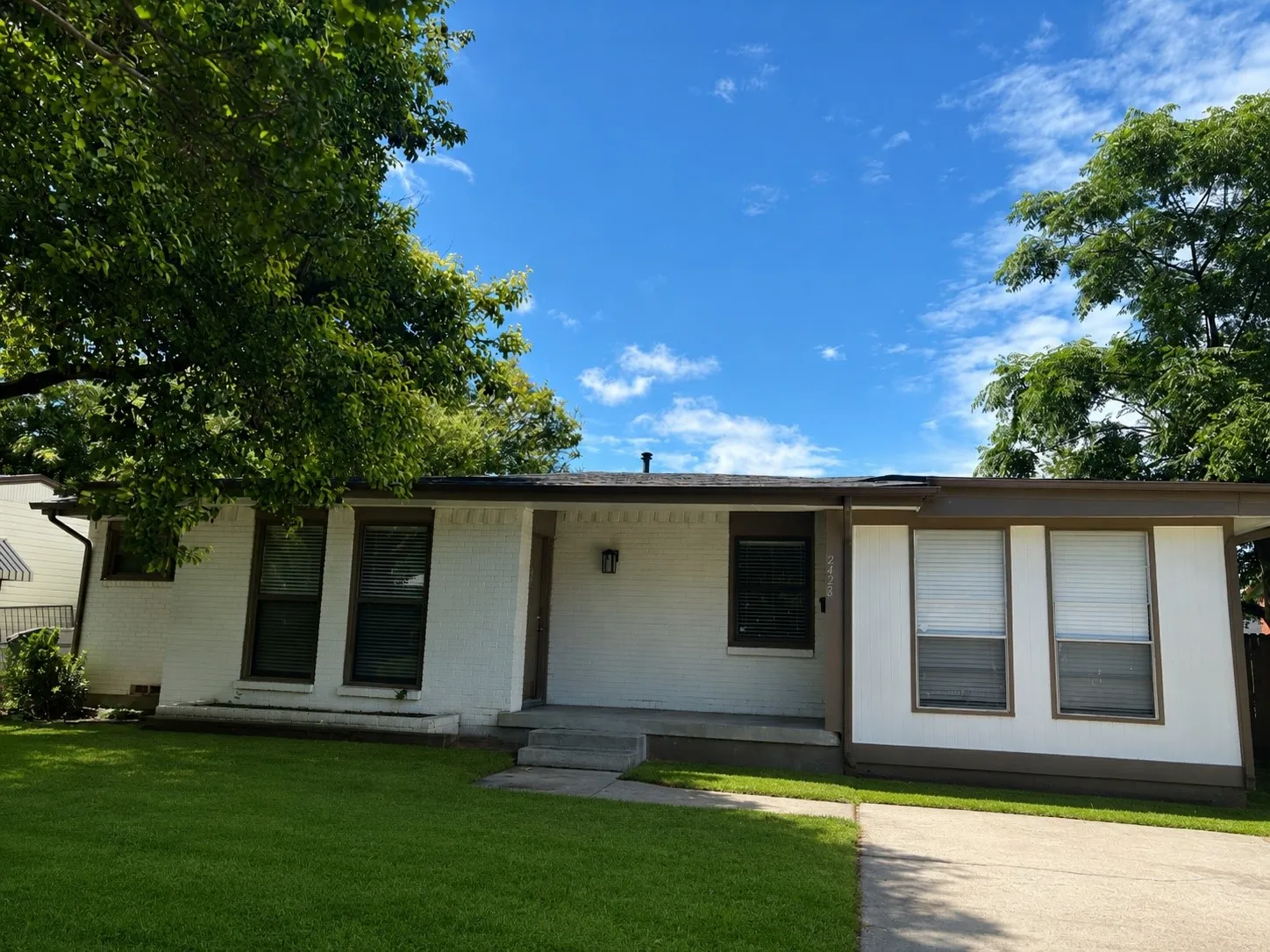 Single Family Residence For Sale in Dallas County , 2428 Klondike Drive, Dallas, Texas 75228, 3 Bedroom, 2 Bathroom, Garage spaces, 1,359 Sqft, built in 1955, mls#21293991, Real Estate Agent in Dallas, Homes For Sale in Dallas county, Homes For Sale in Dallas, Realtor in Dallas Texas, Real Estate Brokerage Independent Realty Texas, Luminita Cordes Realtor