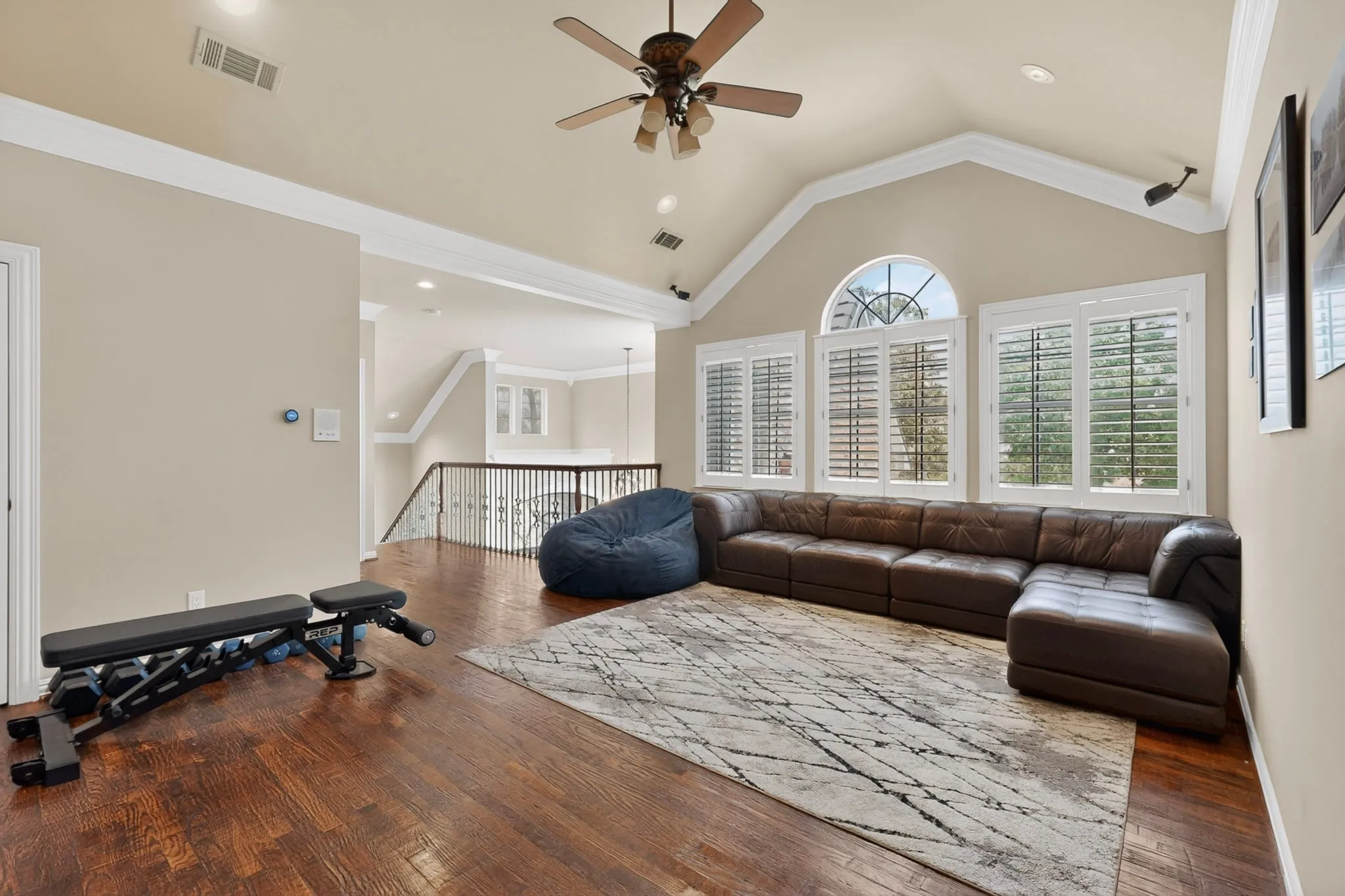 Single Family Residence For Sale in Collin County , 5700 Walden Drive, Plano, Texas 75093, 4 Bedroom, 5 Bathroom, 3 Garage spaces, 4,538 Sqft, built in 1994, mls#21289536, Real Estate Agent in Plano, Homes For Sale in Collin county, Homes For Sale in Plano, Realtor in Plano Texas, Real Estate Brokerage Independent Realty Texas, Luminita Cordes Realtor