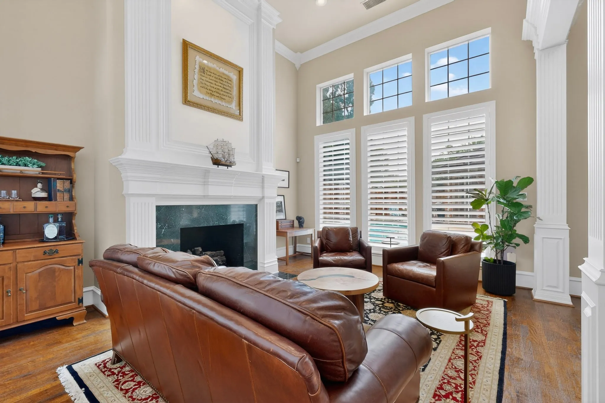 Single Family Residence For Sale in Collin County , 5700 Walden Drive, Plano, Texas 75093, 4 Bedroom, 5 Bathroom, 3 Garage spaces, 4,538 Sqft, built in 1994, mls#21289536, Real Estate Agent in Plano, Homes For Sale in Collin county, Homes For Sale in Plano, Realtor in Plano Texas, Real Estate Brokerage Independent Realty Texas, Luminita Cordes Realtor