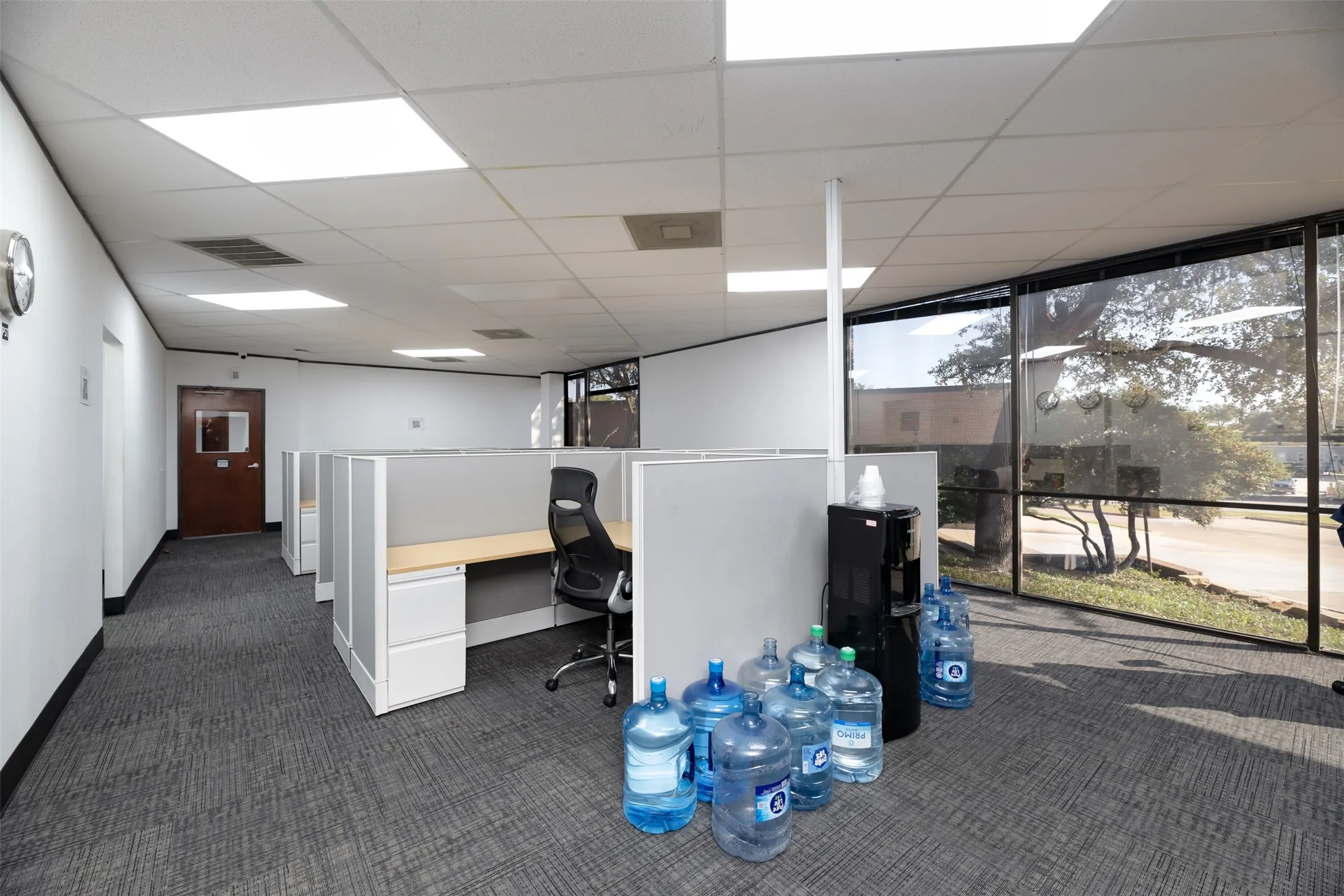 Office For Rent in Dallas County , 1610 Corporate Court 100, Irving, Texas 75038, 0, 0, Garage spaces, 0 Sqft, built in 1982, Price $7,872, mls#21296642, Real Estate Agent in Irving, Homes For Rent in Dallas county, Homes For Rent in Irving, Realtor in Irving Texas, Real Estate Brokerage Independent Realty Texas, Luminita Cordes Realtor