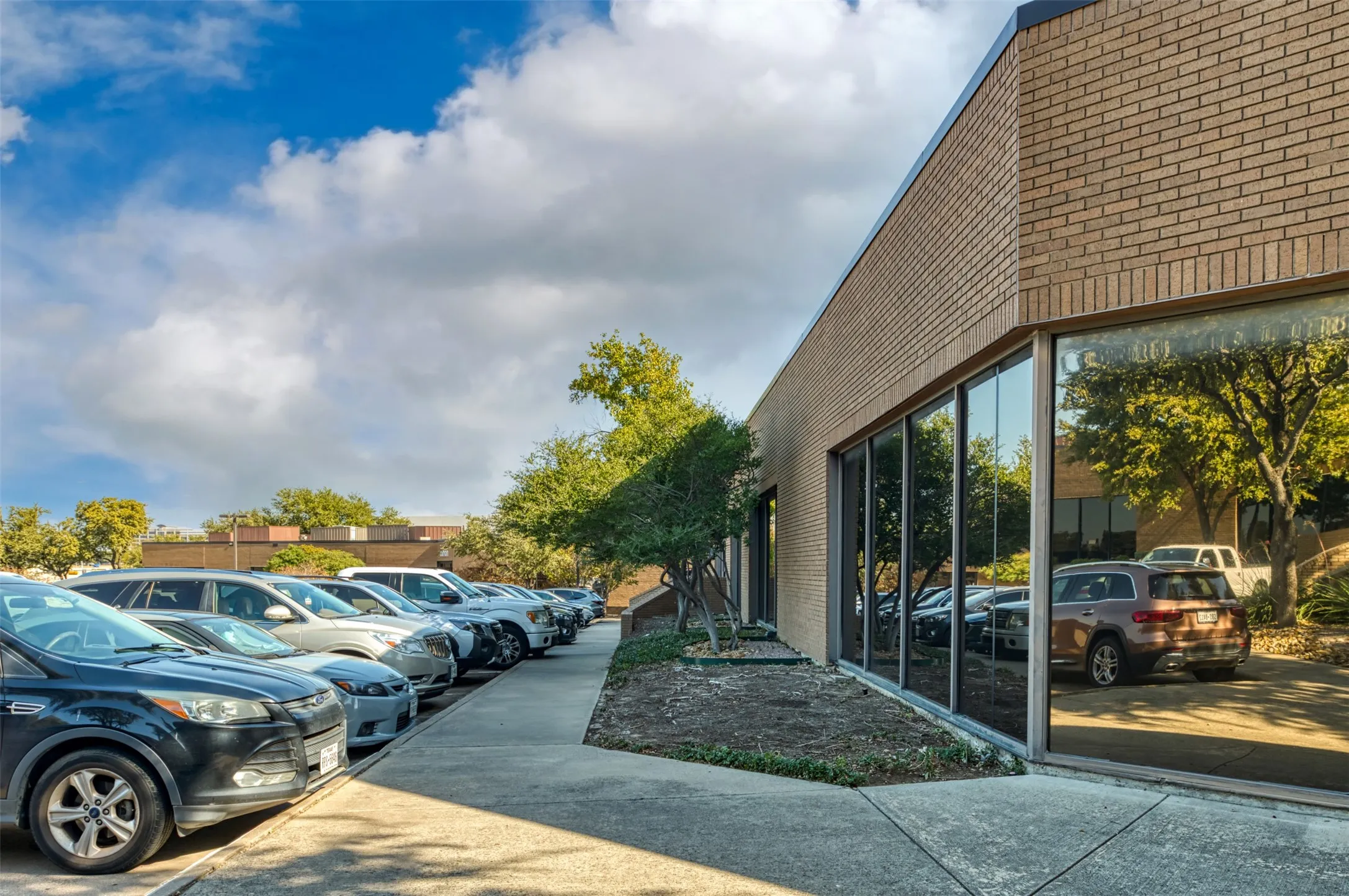 Office For Rent in Dallas County , 1610 Corporate Court 100, Irving, Texas 75038, 0, 0, Garage spaces, 0 Sqft, built in 1982, Price $7,872, mls#21296642, Real Estate Agent in Irving, Homes For Rent in Dallas county, Homes For Rent in Irving, Realtor in Irving Texas, Real Estate Brokerage Independent Realty Texas, Luminita Cordes Realtor